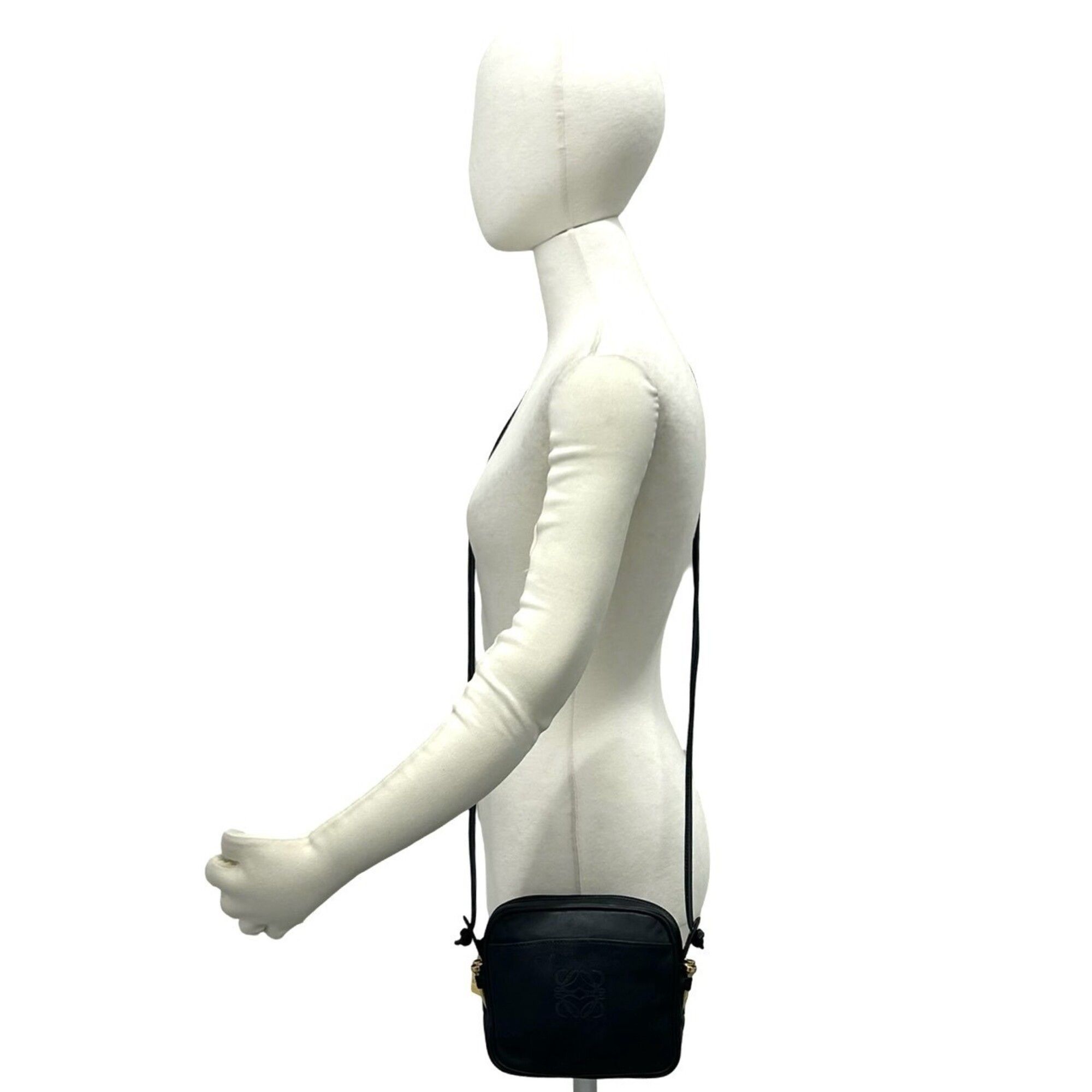 Leather Pochette Shoulder Bag (Pre-Owned) - Loewe - Modalova
