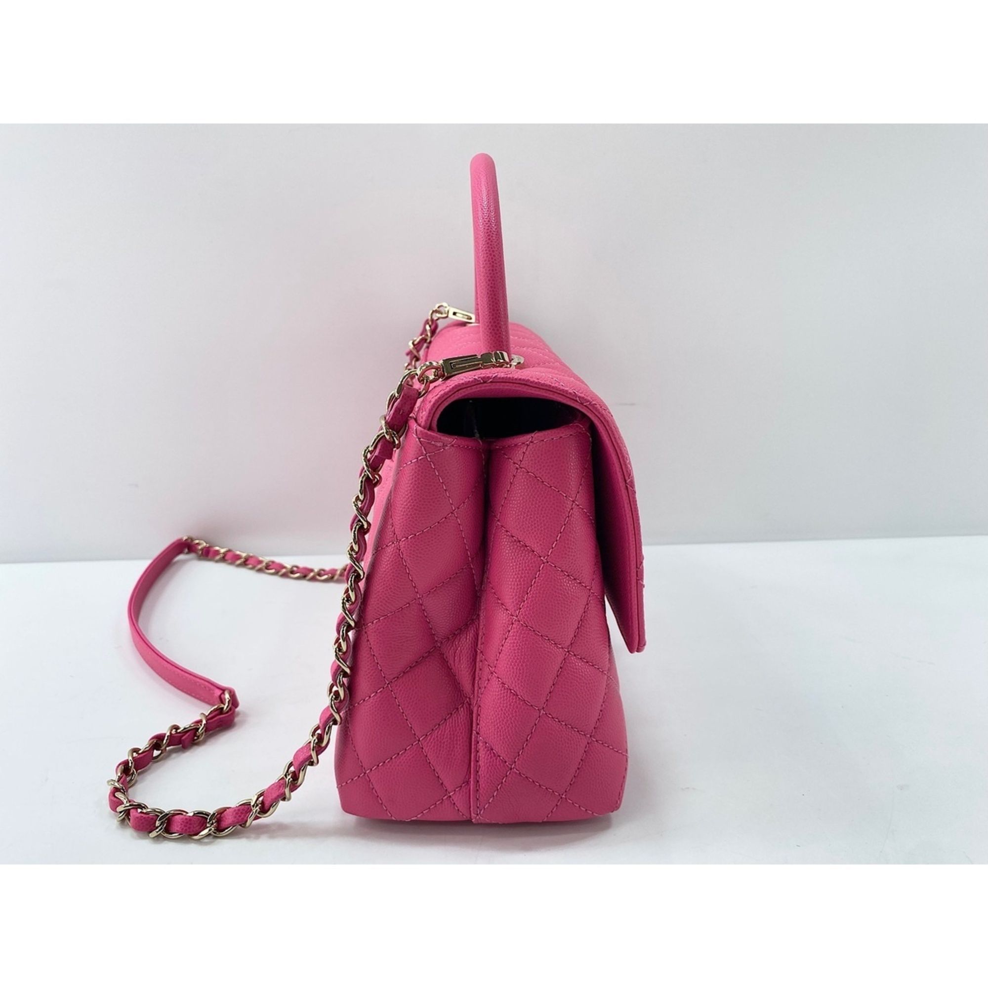 Chanel Pink Handbag (Pre-Owned) - Chanel - Modalova