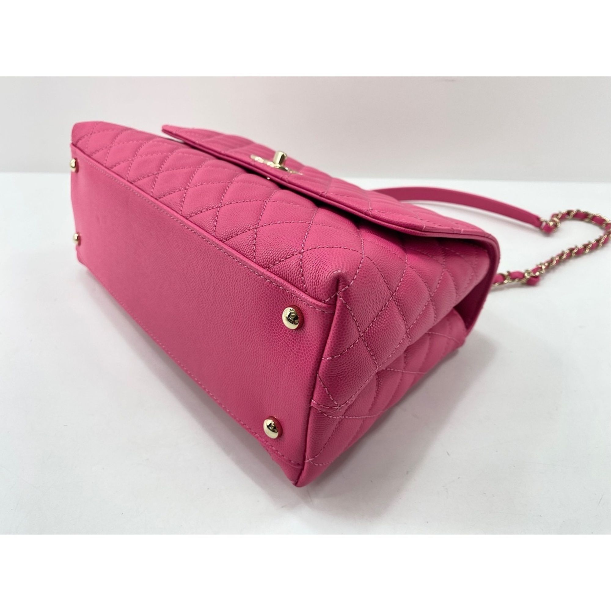 Chanel Pink Handbag (Pre-Owned) - Chanel - Modalova