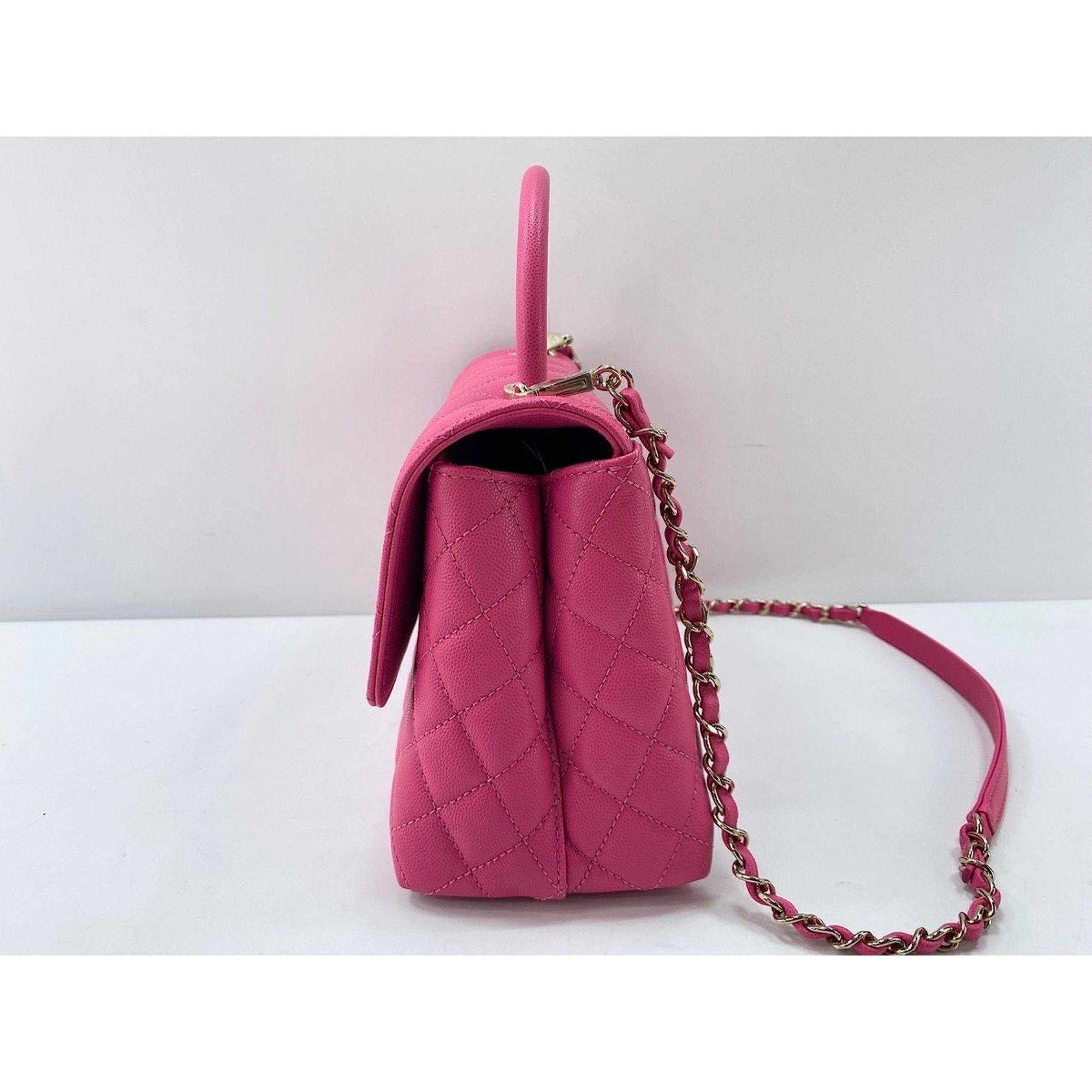 Chanel Pink Handbag (Pre-Owned) - Chanel - Modalova