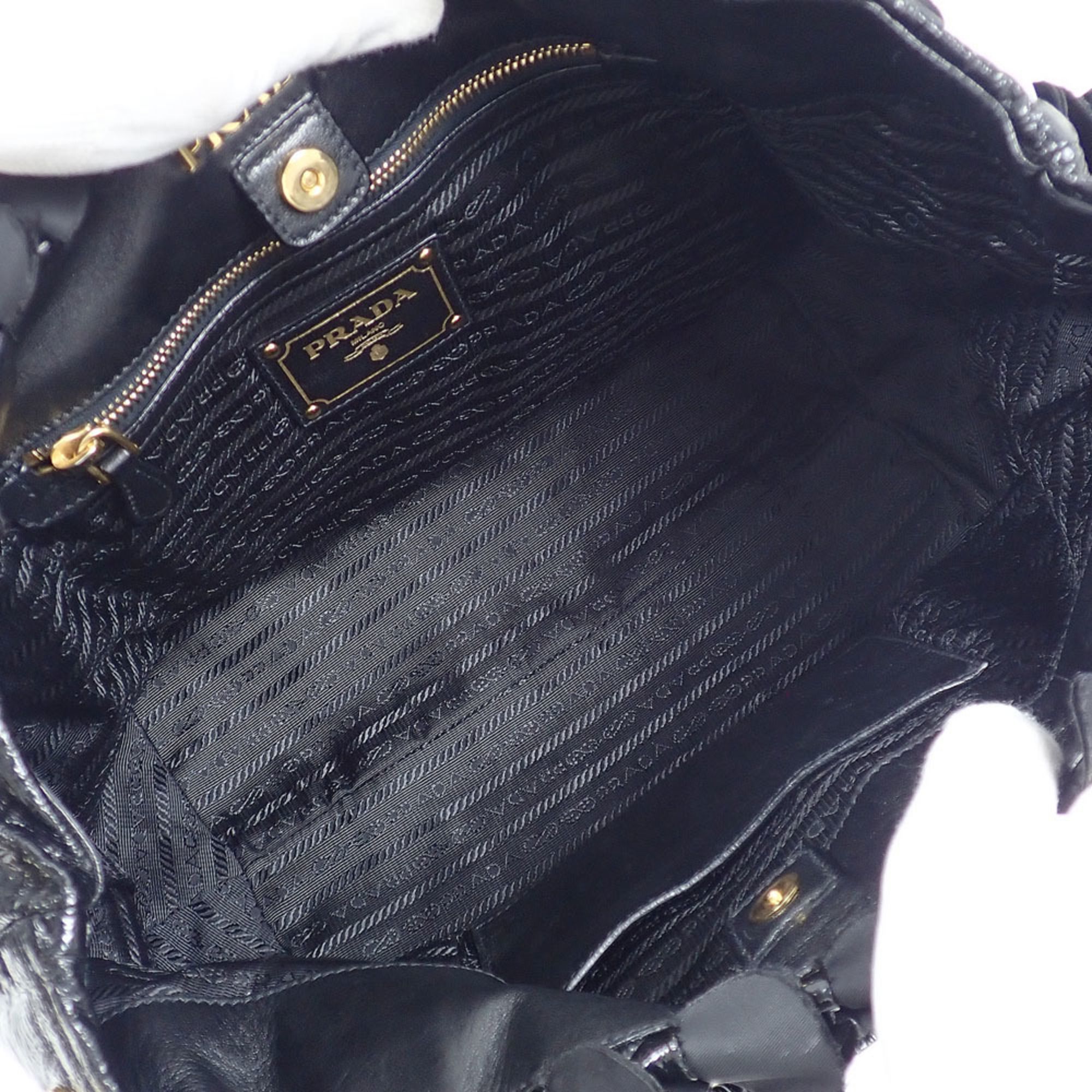Nylon Handbag (Pre-Owned) - Prada - Modalova
