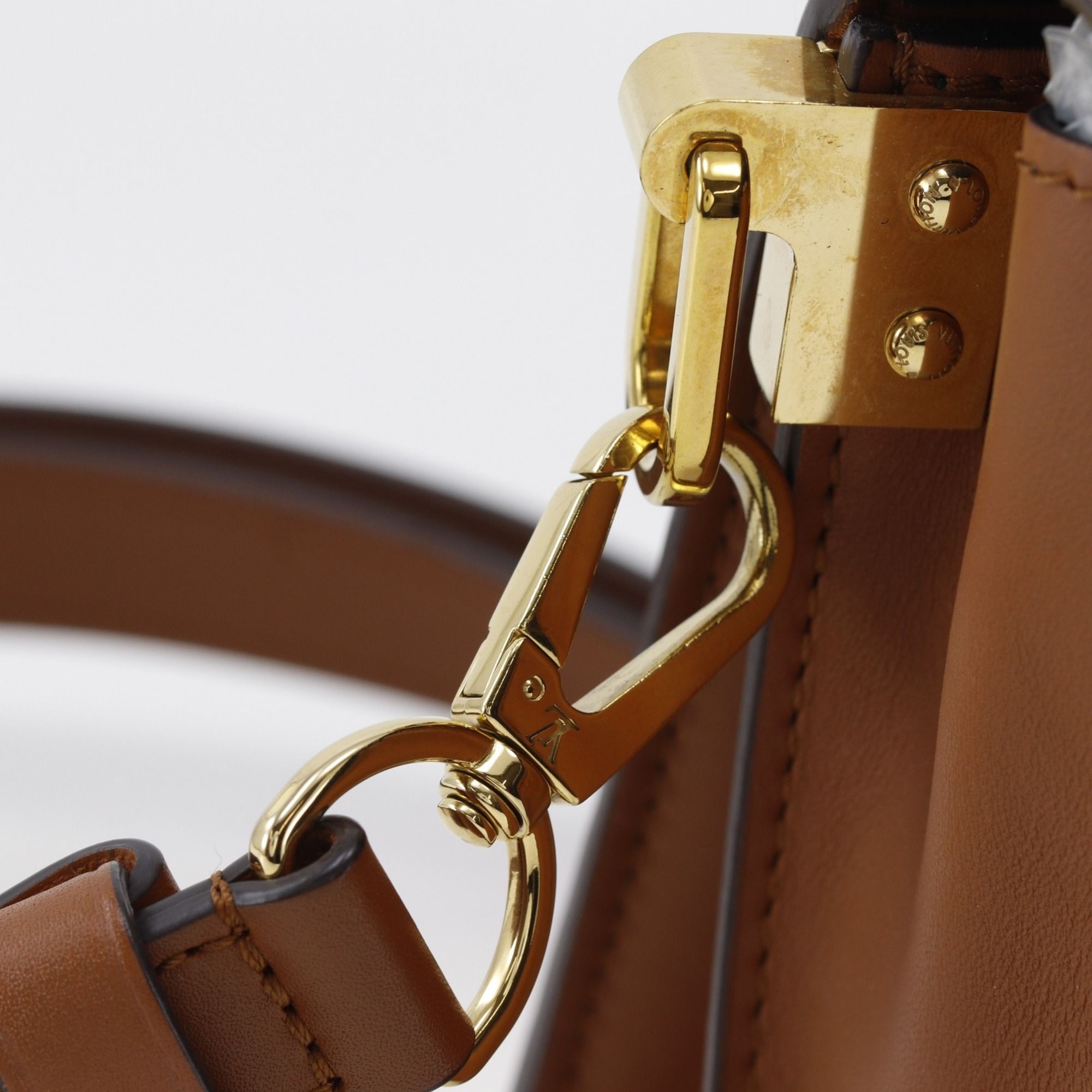 Reverse Canvas Shoulder Bag (Pre-Owned) - Louis Vuitton - Modalova