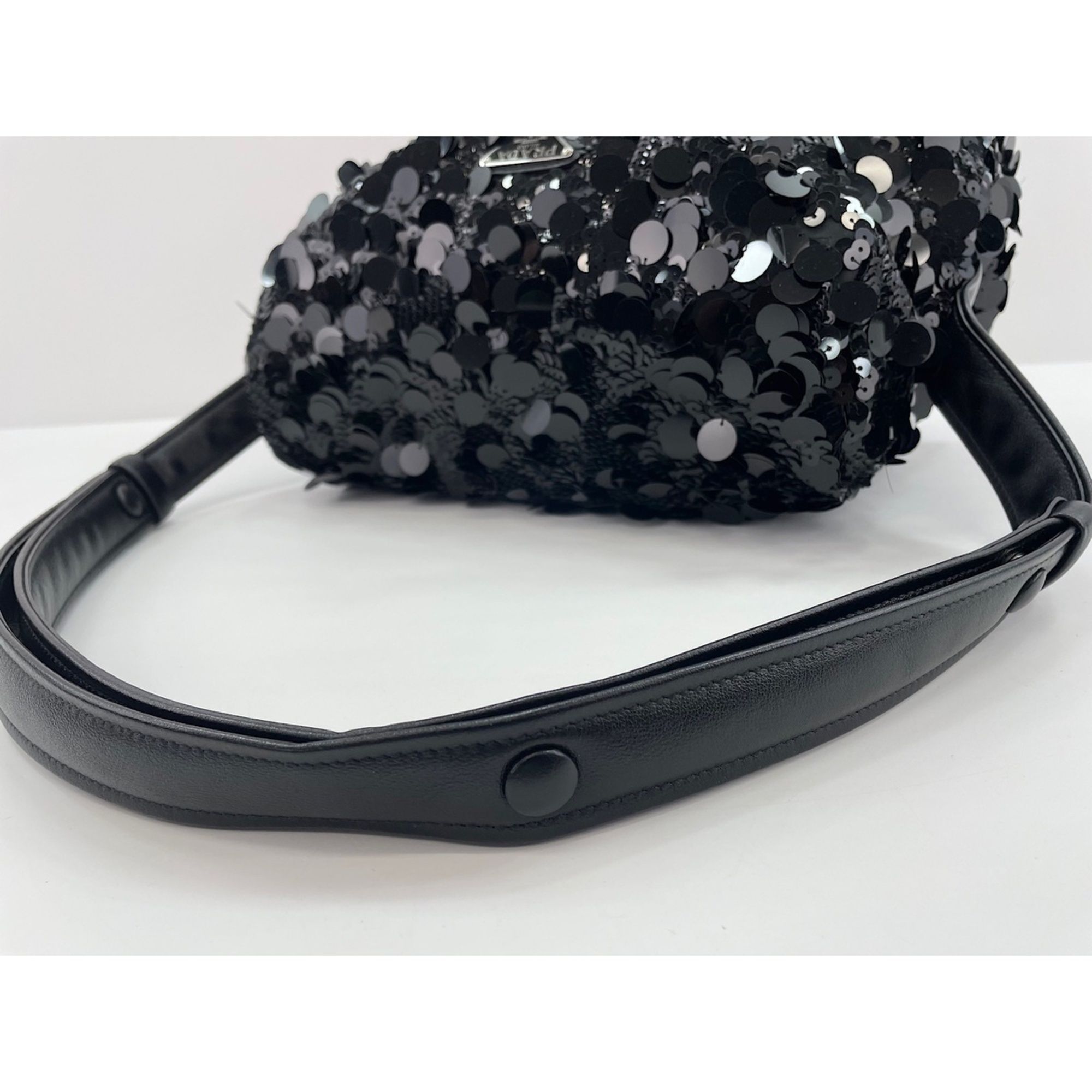 Shoulder Bag (Pre-Owned) - Prada - Modalova