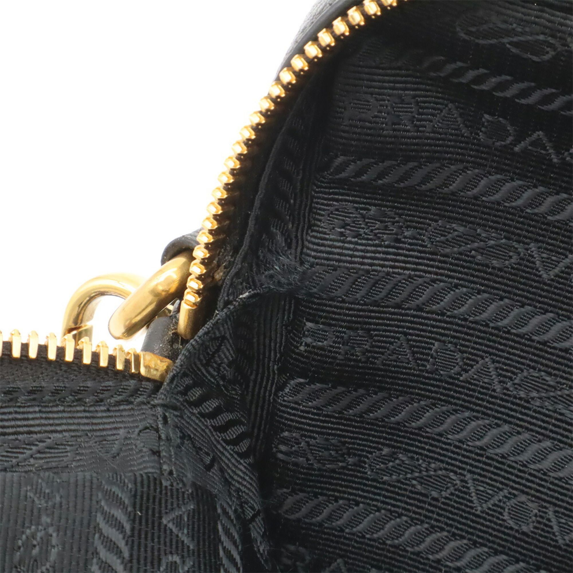 Leather Clutch Bag Shoulder Bag (Pre-Owned) - Prada - Modalova