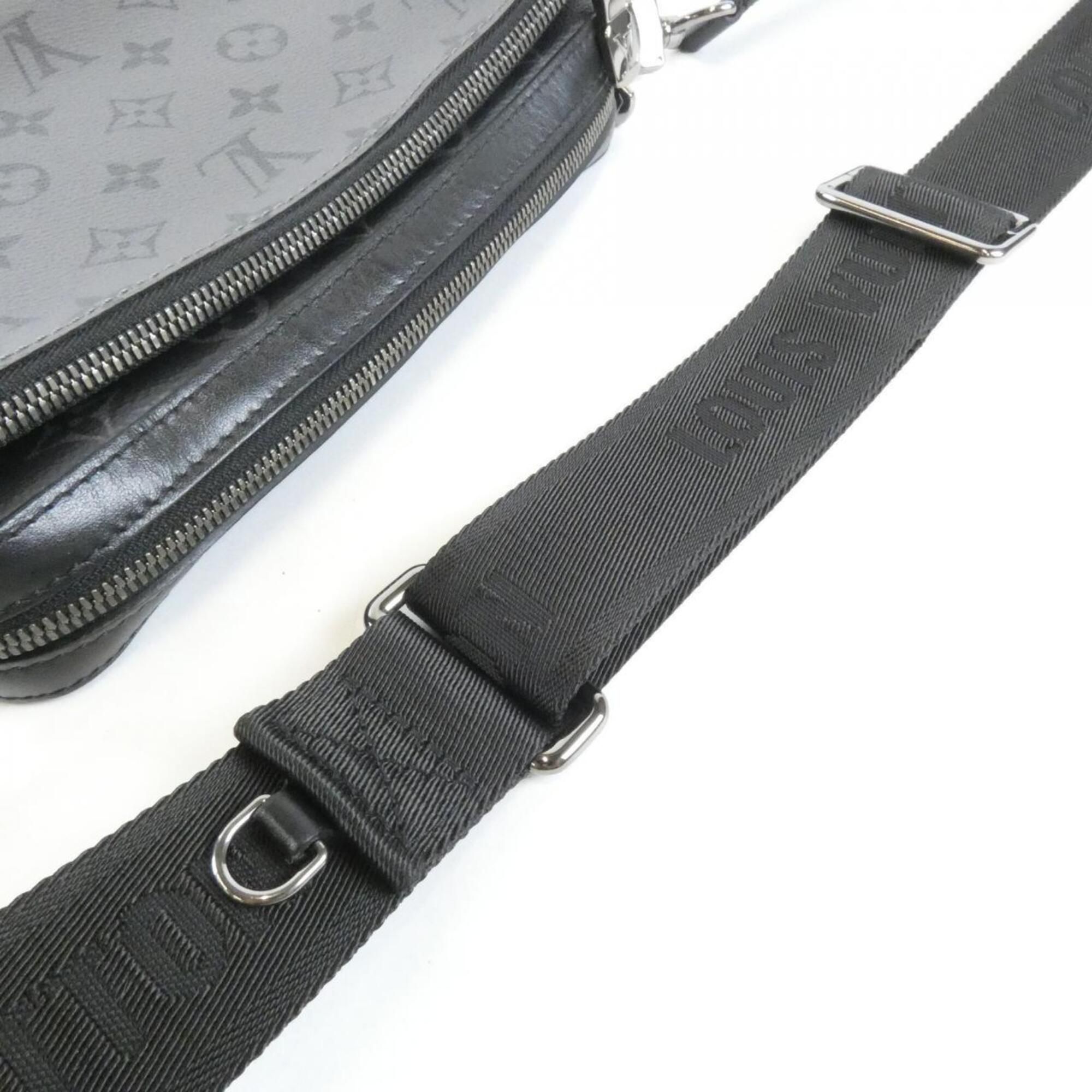 Monogram Eclipse Coated Canvas Pouch Shoulder Bag (Pre-Owned) - Louis Vuitton - Modalova