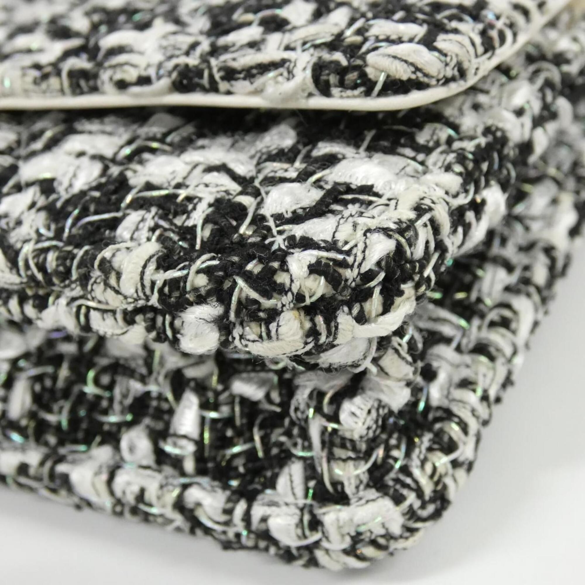 Tweed Chain/Shoulder Wallet (Pre-Owned) - Chanel - Modalova