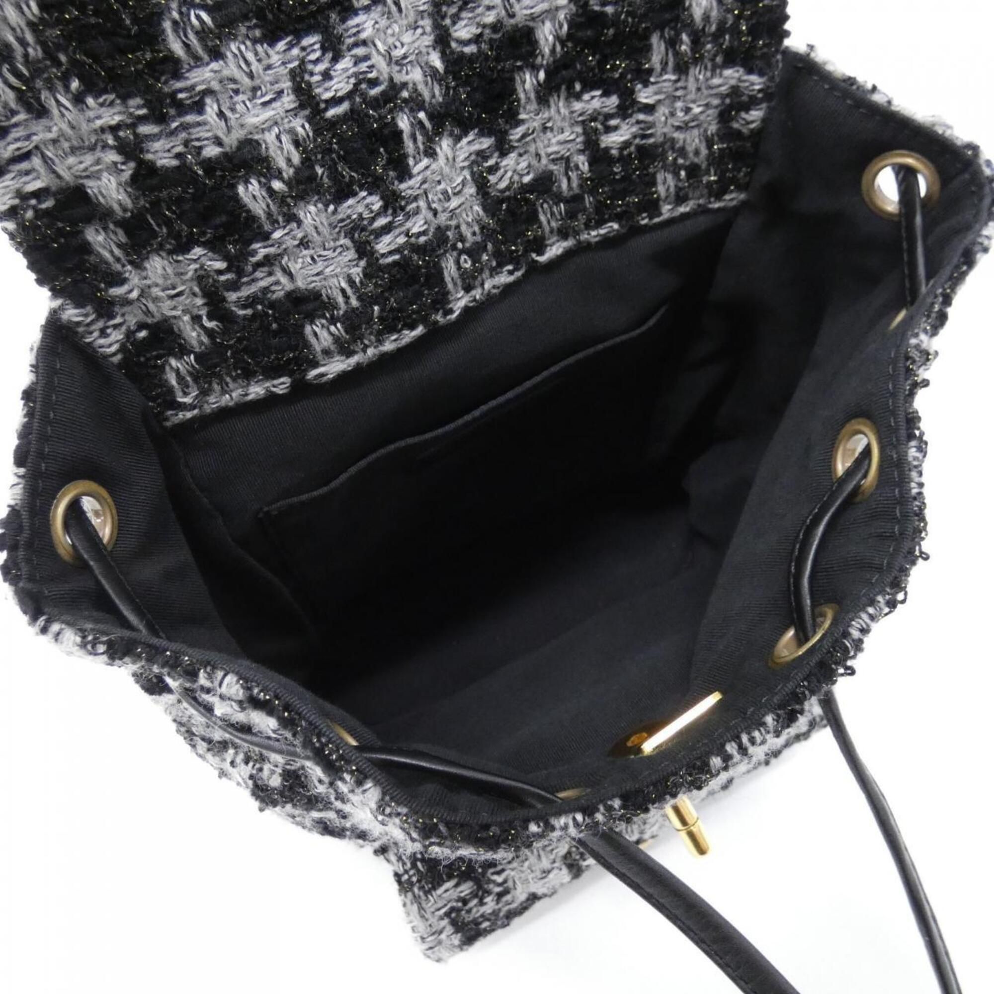 Wool Tweed Backpack (Pre-Owned) - Chanel - Modalova