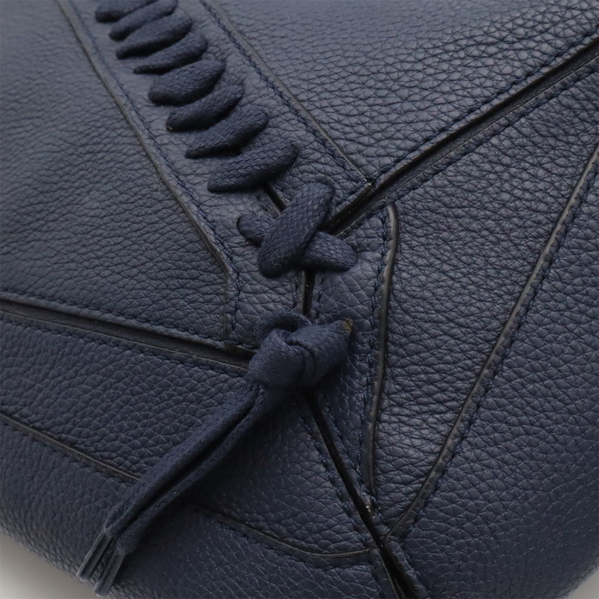 Leather Shoulder Bag Sling Bag (Pre-Owned) - Loewe - Modalova