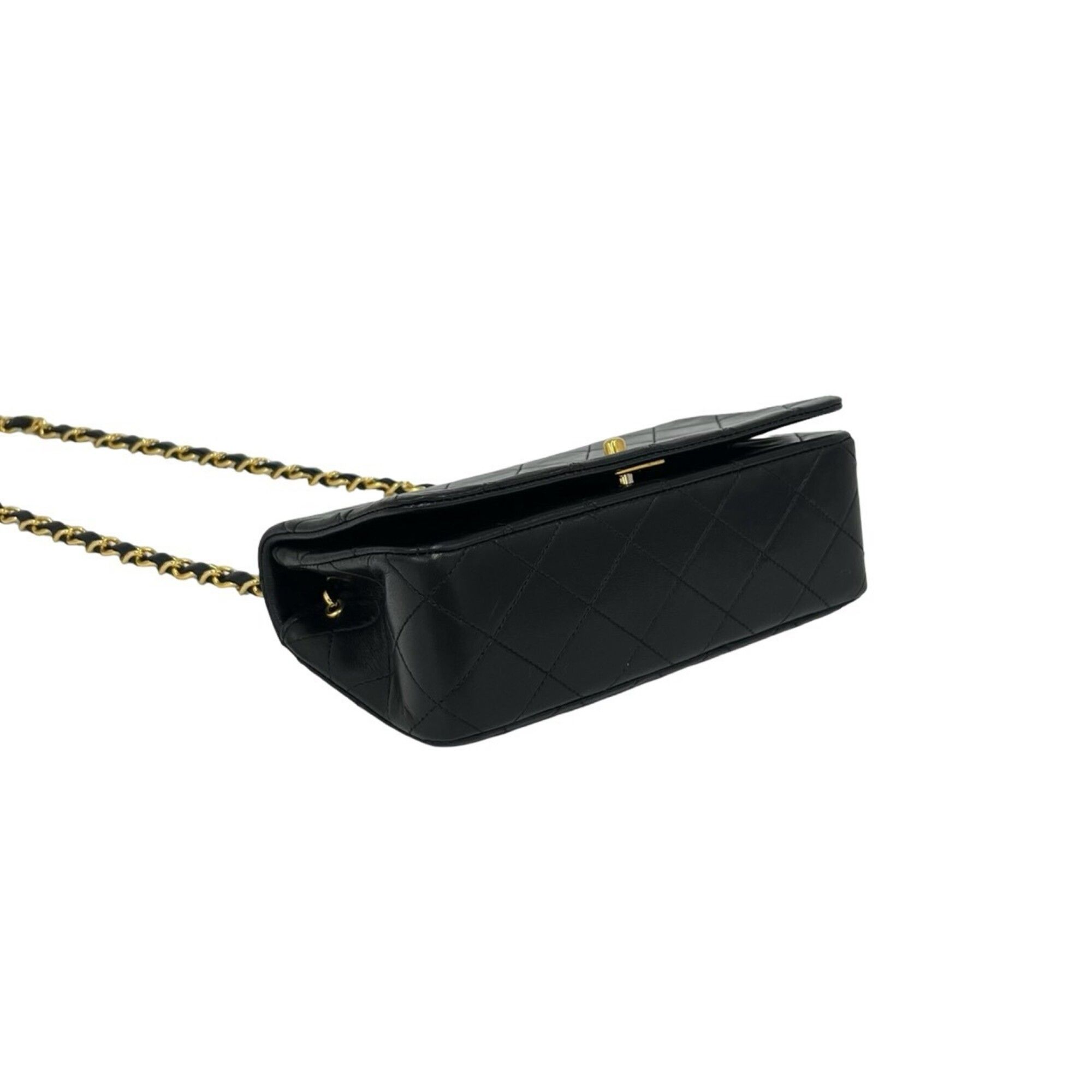 Leather Shoulder Bag (Pre-Owned) - Chanel - Modalova