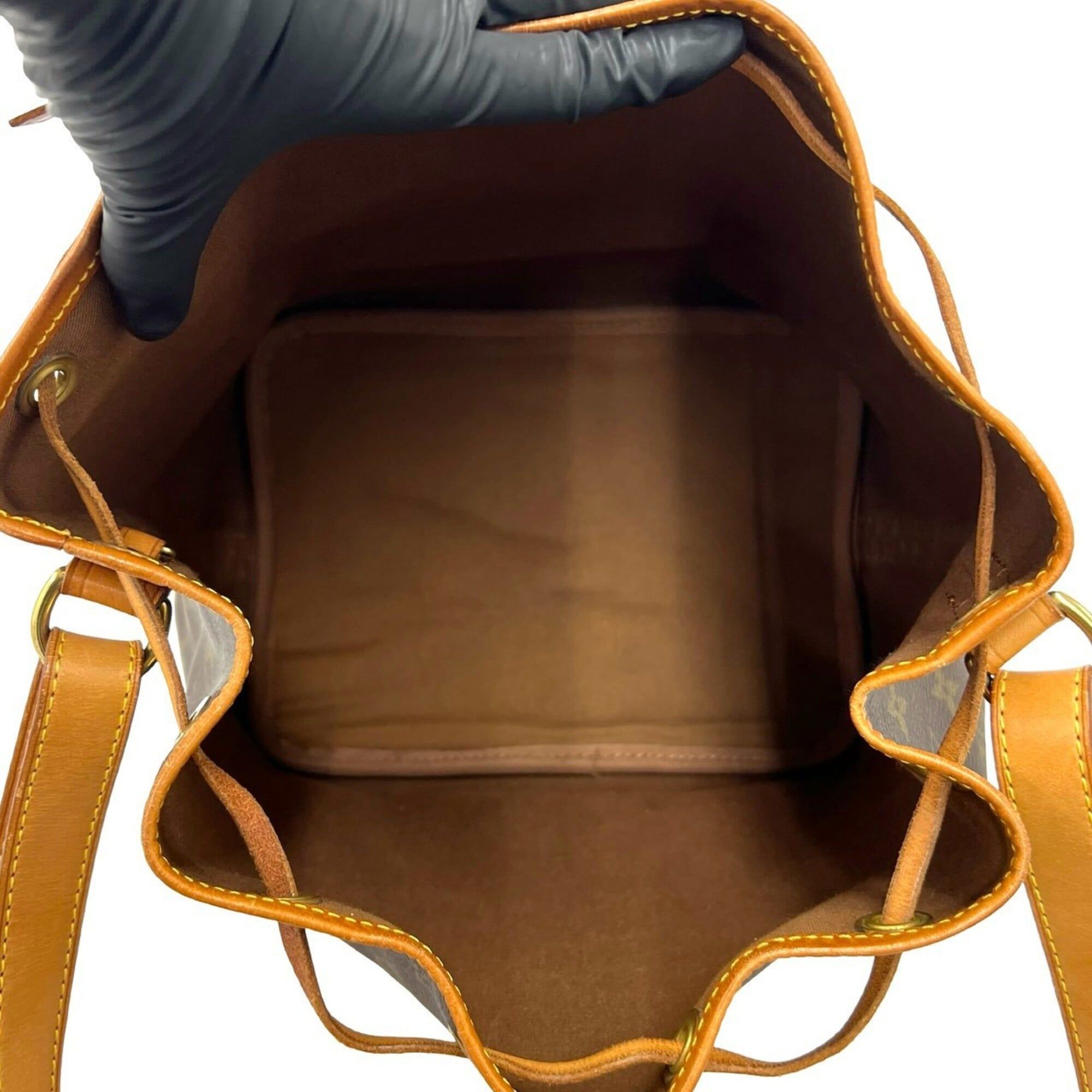 Leather Shoulder Bag (Pre-Owned) - Louis Vuitton - Modalova