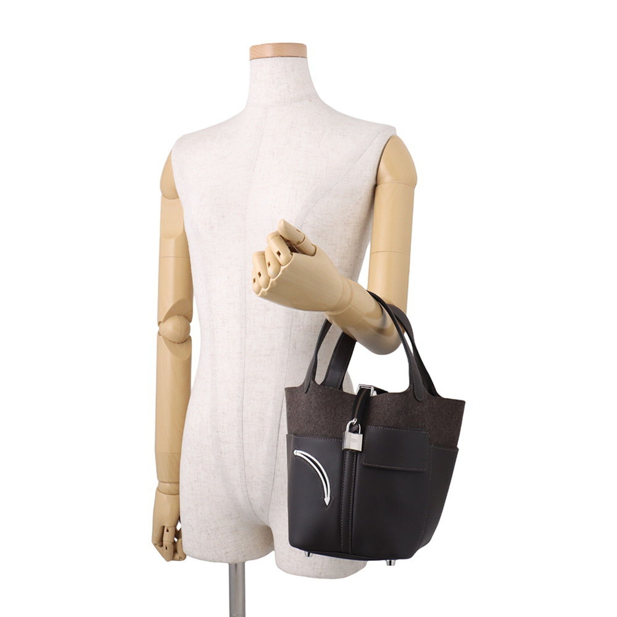 Swift Leather Felt Handbag (Pre-Owned) - Hermes - Modalova