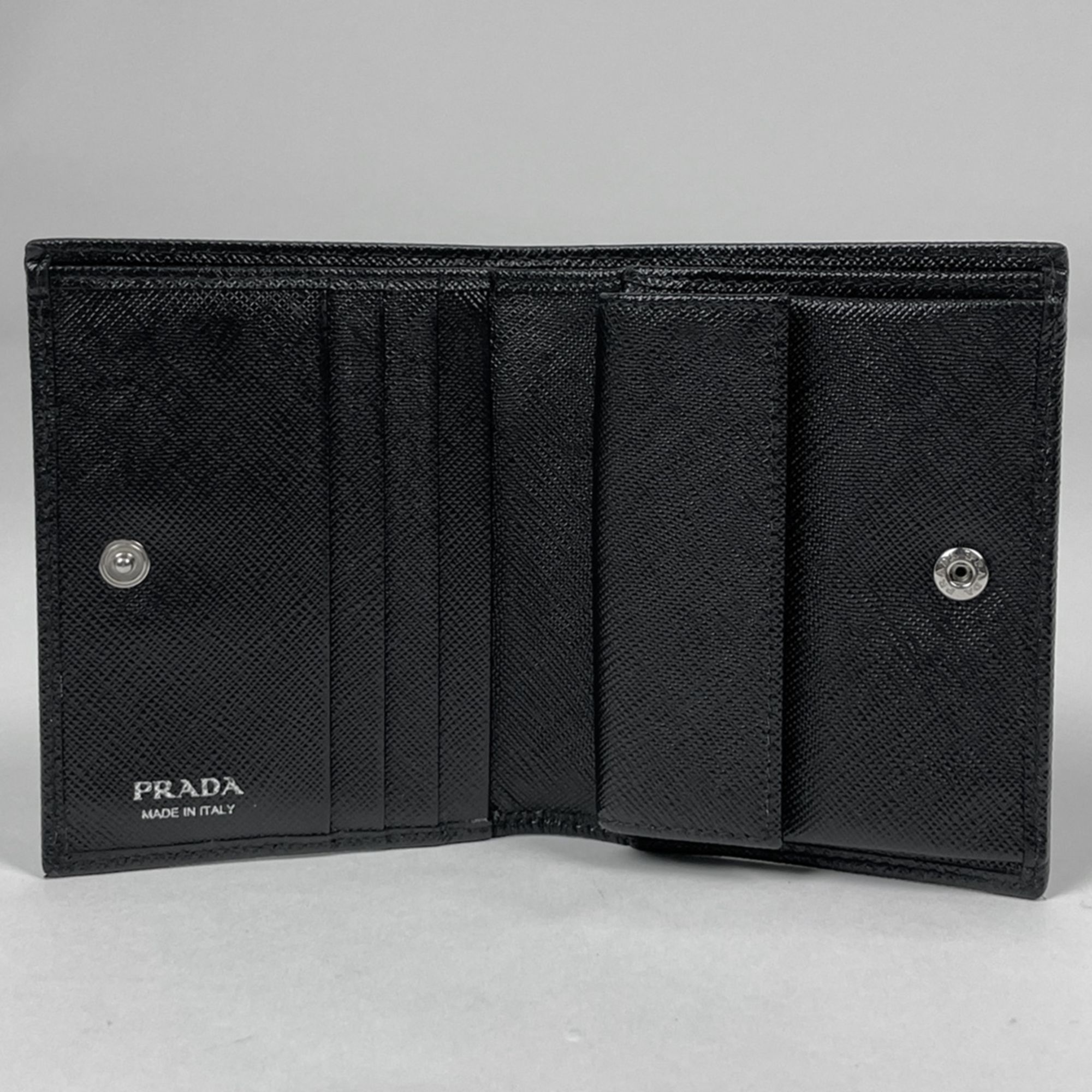 Leather Wallet (Bi-Fold) (Pre-Owned) - Prada - Modalova