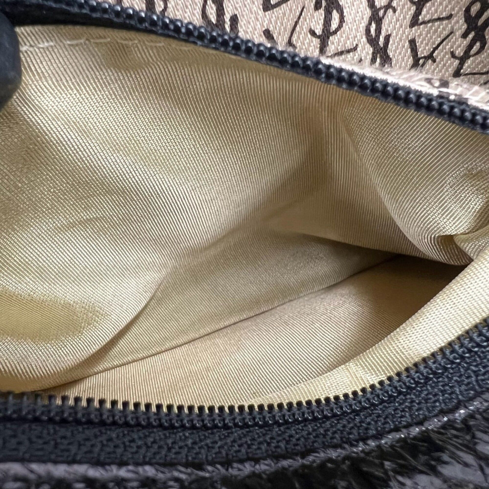 Leather Pochette Shoulder Bag (Pre-Owned) - Yves Saint Laurent - Modalova