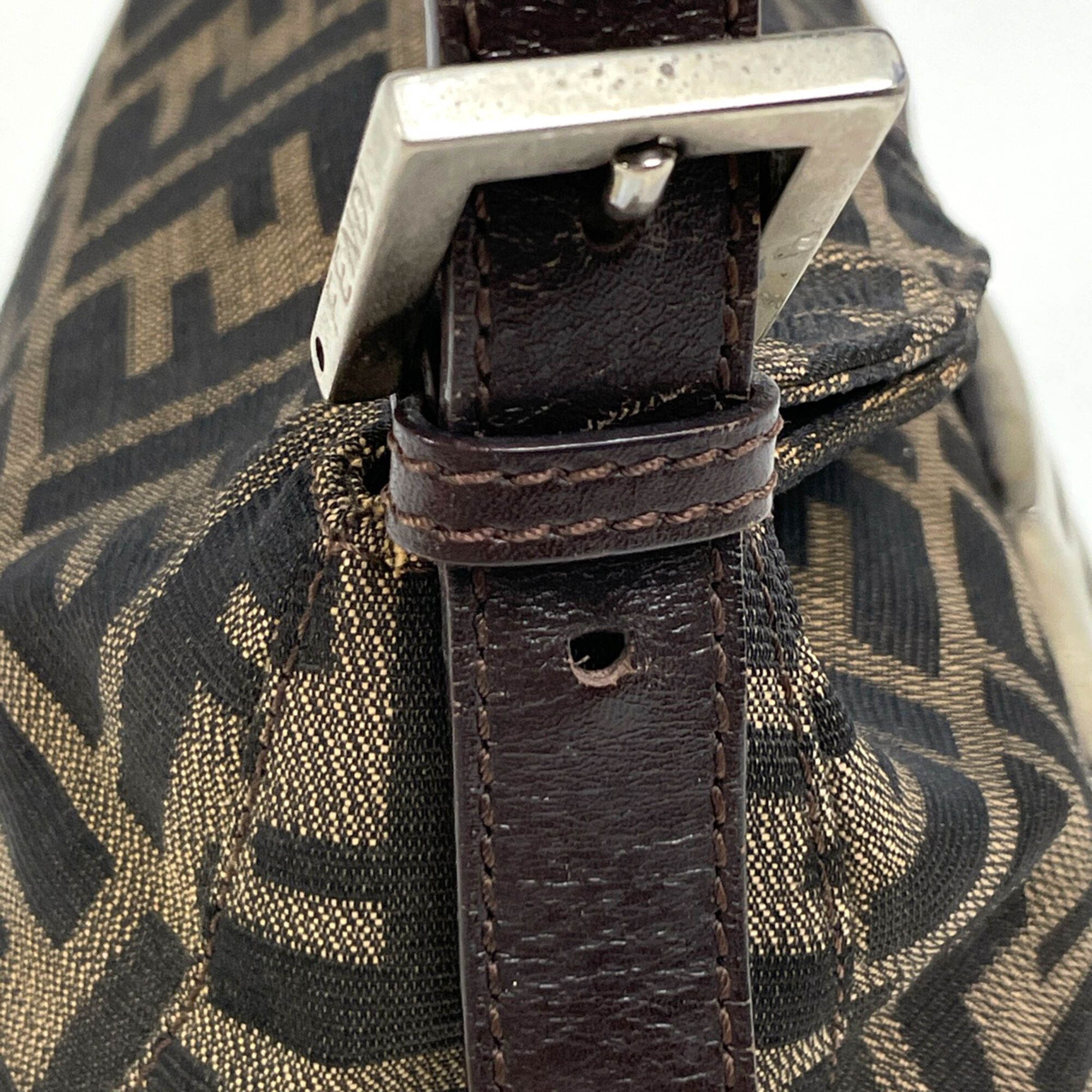Zucca Canvas Leather Shoulder Bag (Pre-Owned) - Fendi - Modalova