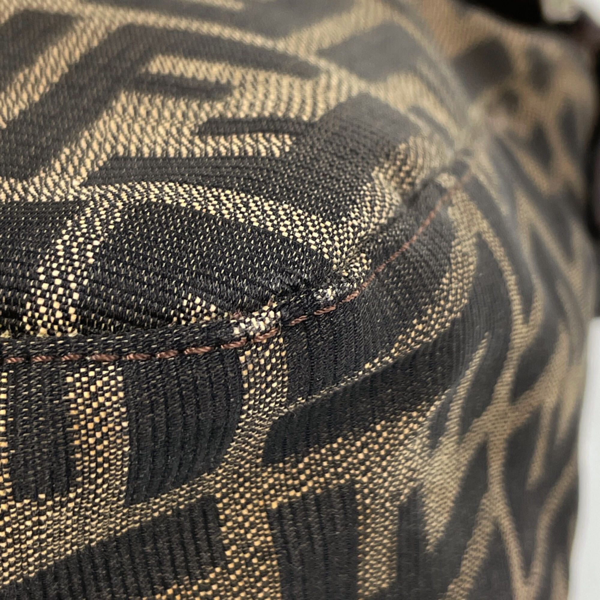 Zucca Canvas Leather Shoulder Bag (Pre-Owned) - Fendi - Modalova