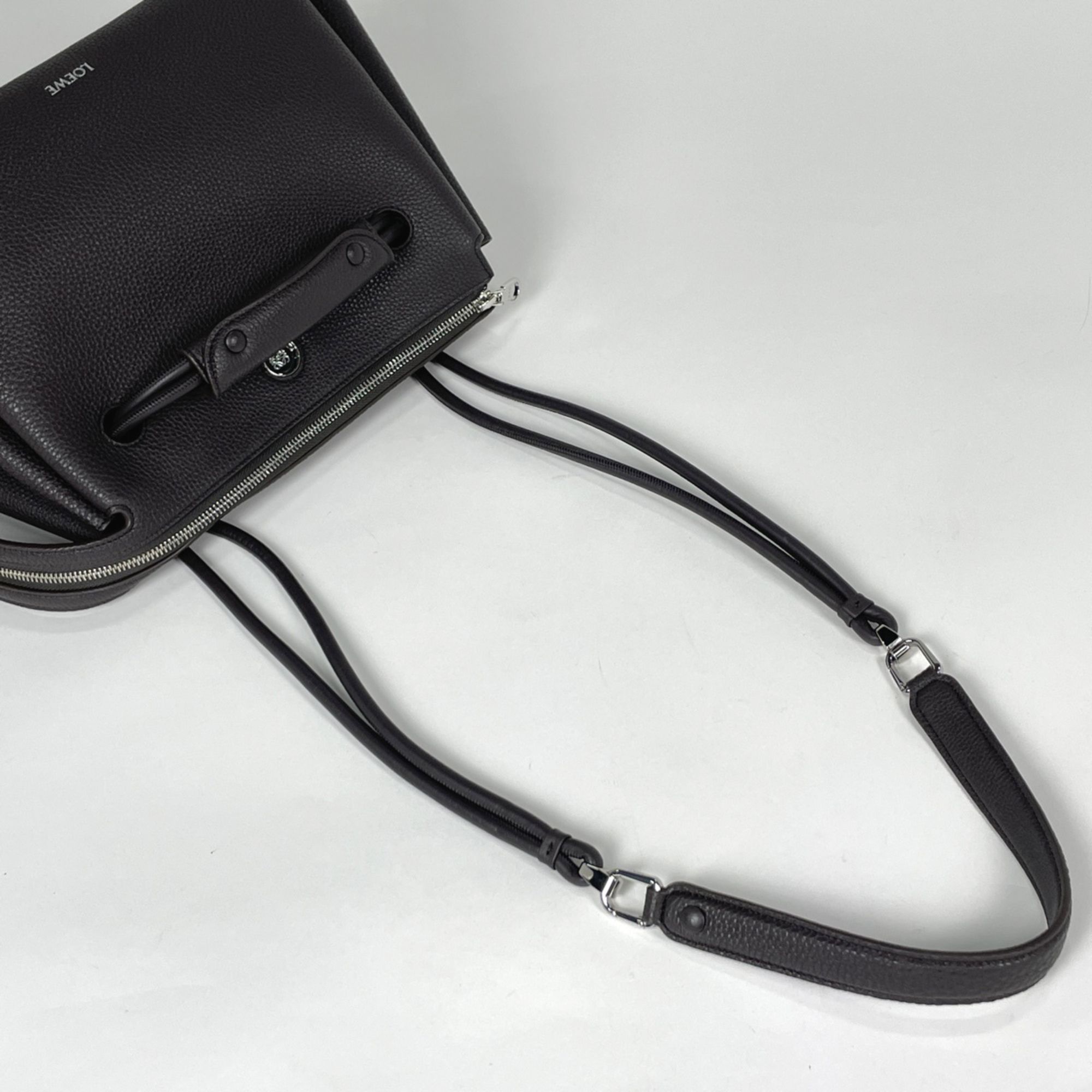 Leather Handbag (Pre-Owned) - Loewe - Modalova