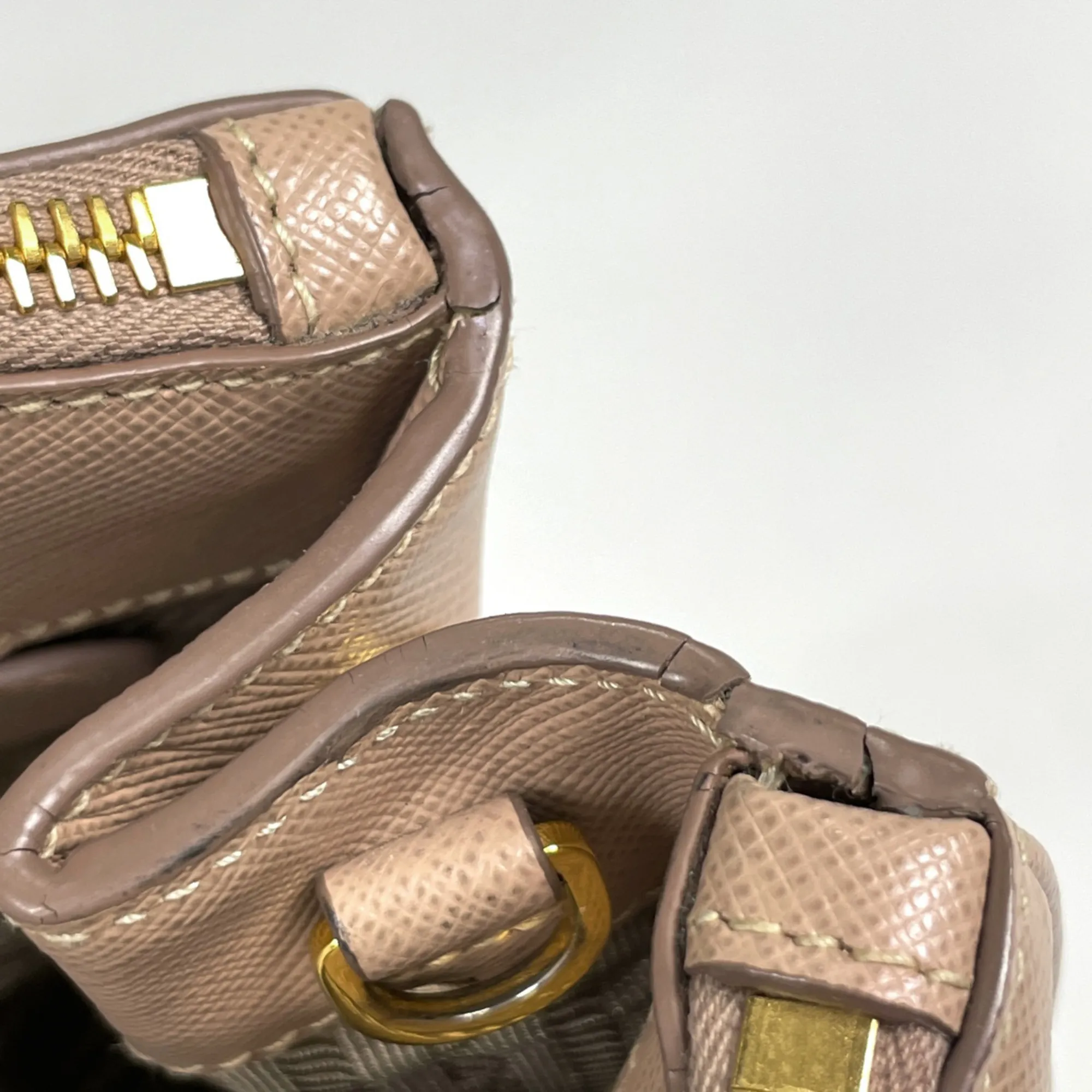 Leather Handbag (Pre-Owned) - Prada - Modalova