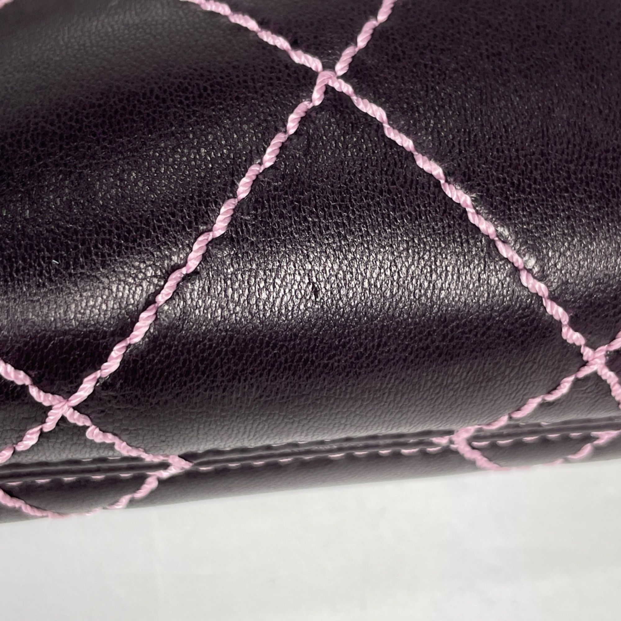 Leather Pouch (Pre-Owned) - Chanel - Modalova