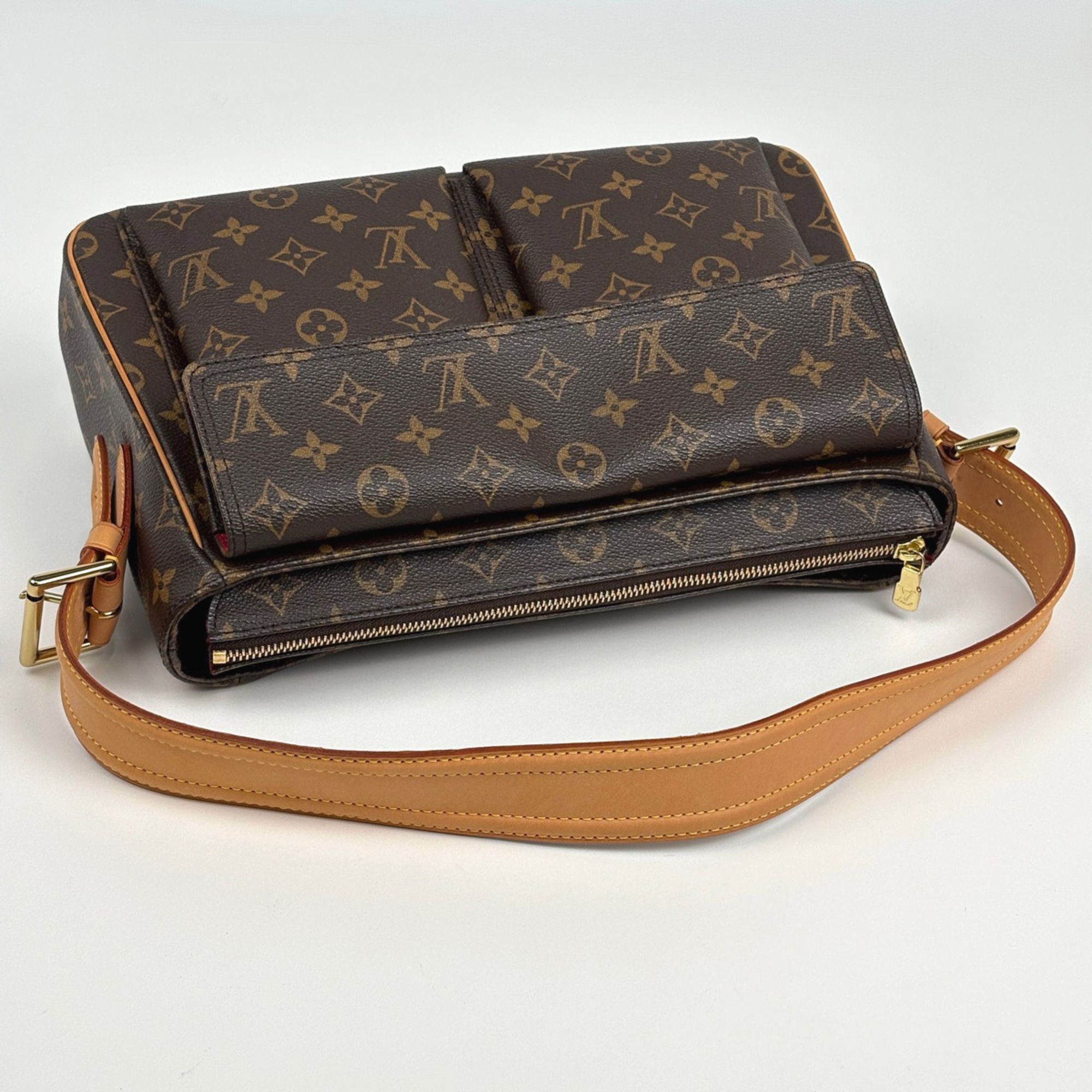Monogram Shoulder Bag (Pre-Owned) - Louis Vuitton - Modalova