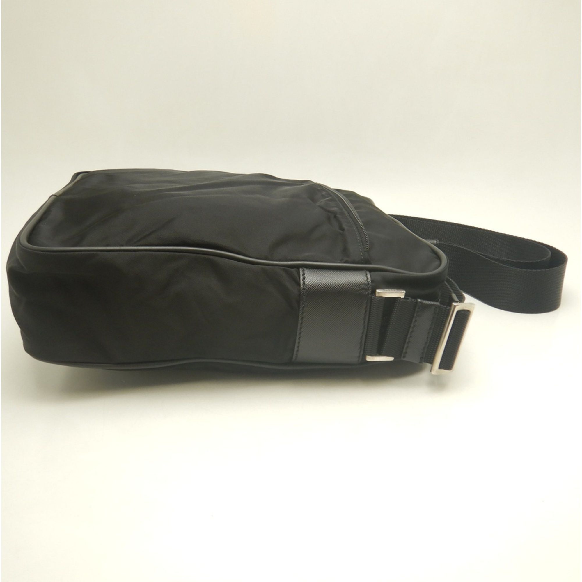 Nylon Shoulder Bag (Pre-Owned) - Prada - Modalova
