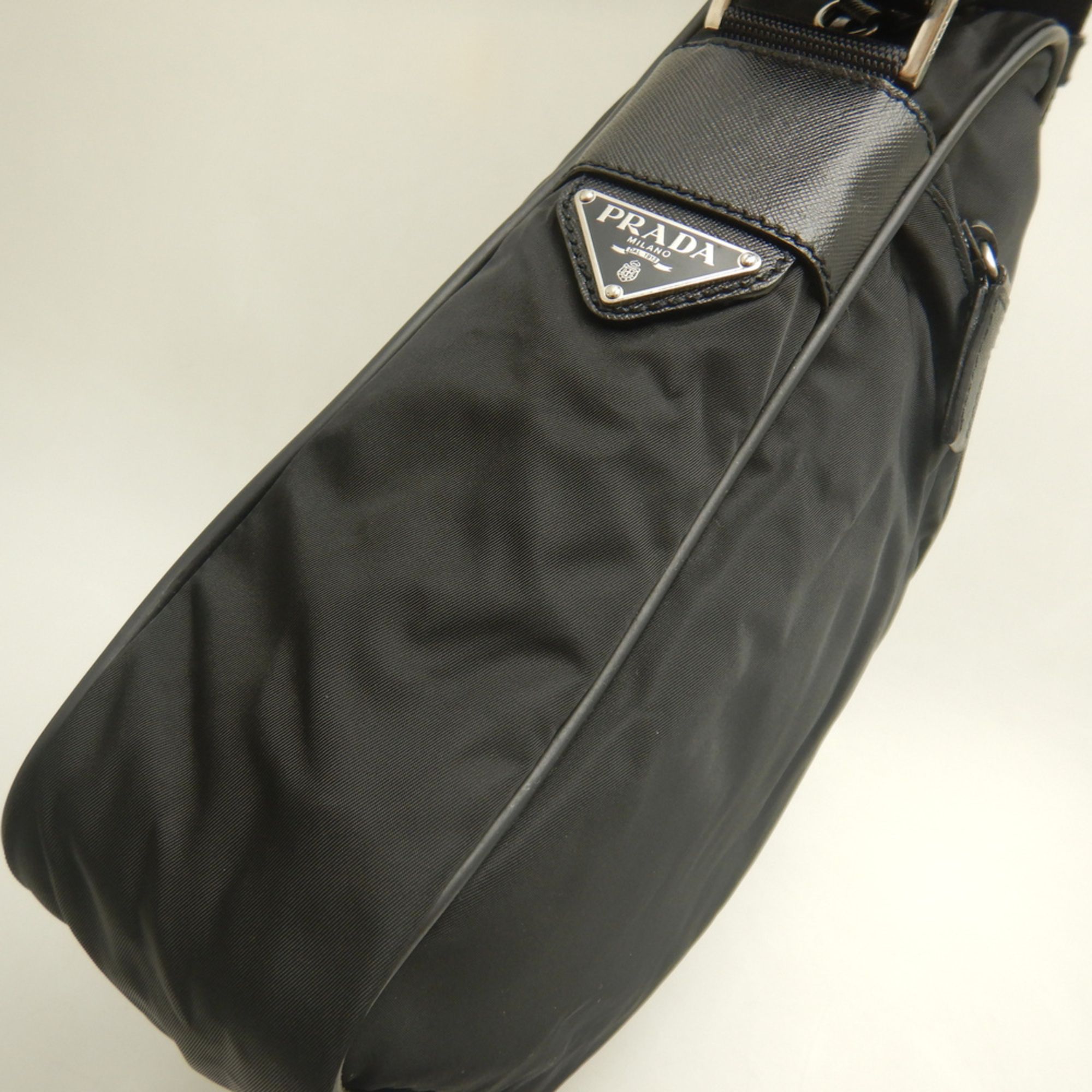 Nylon Shoulder Bag (Pre-Owned) - Prada - Modalova