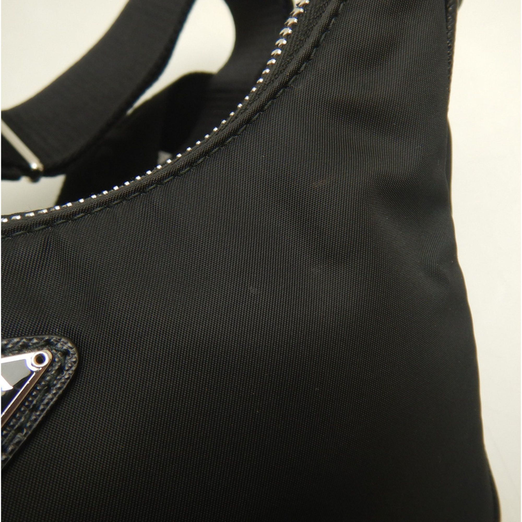 Saffiano Nylon Saffiano Shoulder Bag (Pre-Owned) - Prada - Modalova