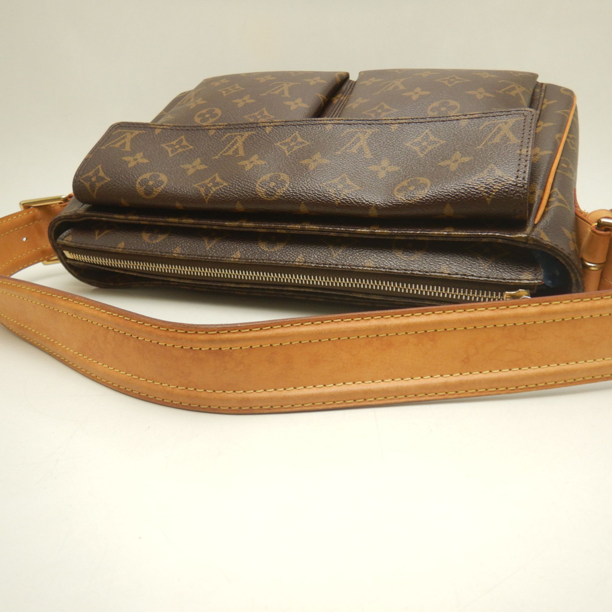 Monogram Monogram Shoulder Bag (Pre-Owned) - Louis Vuitton - Modalova