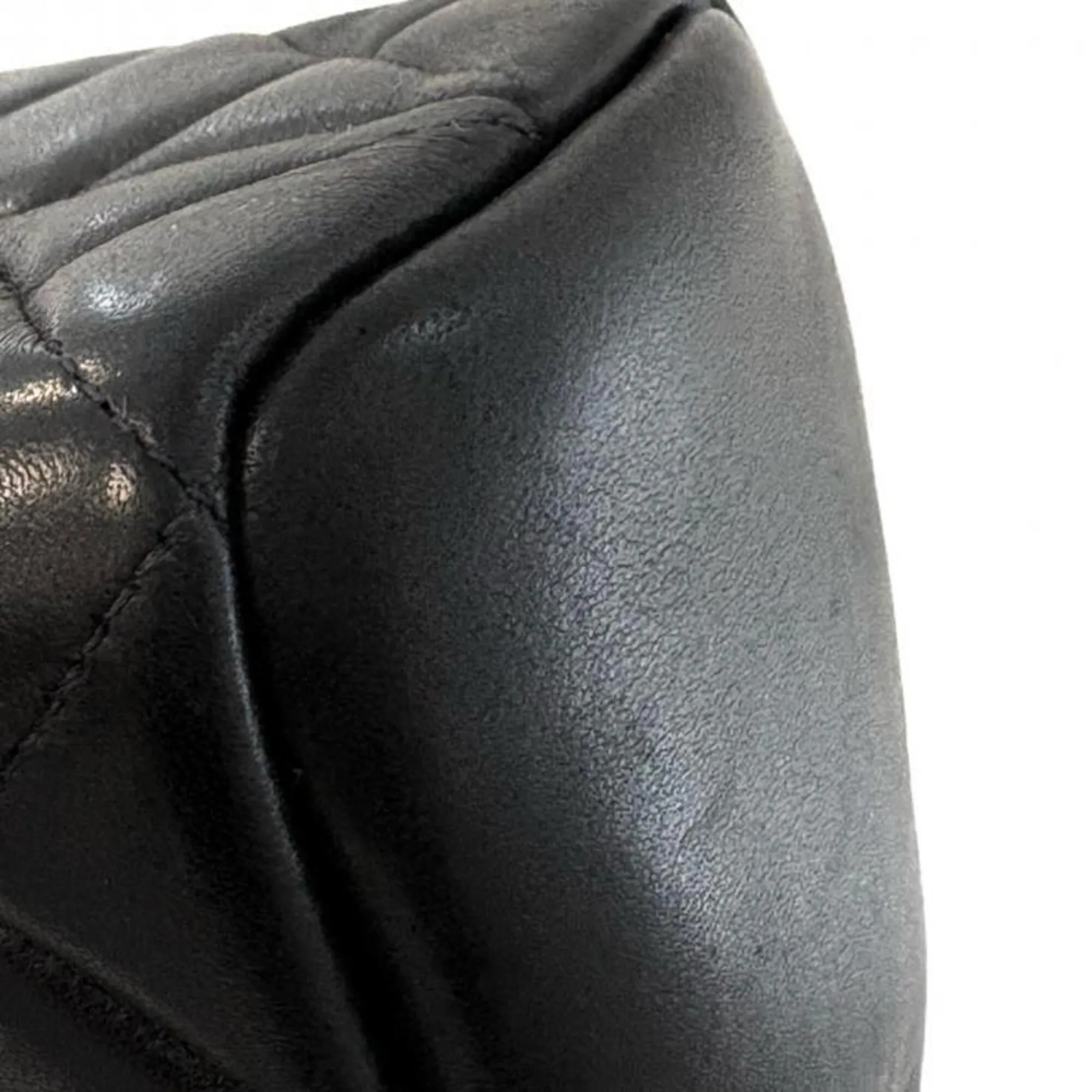 Leather Shoulder Bag (Pre-Owned) - Chanel - Modalova