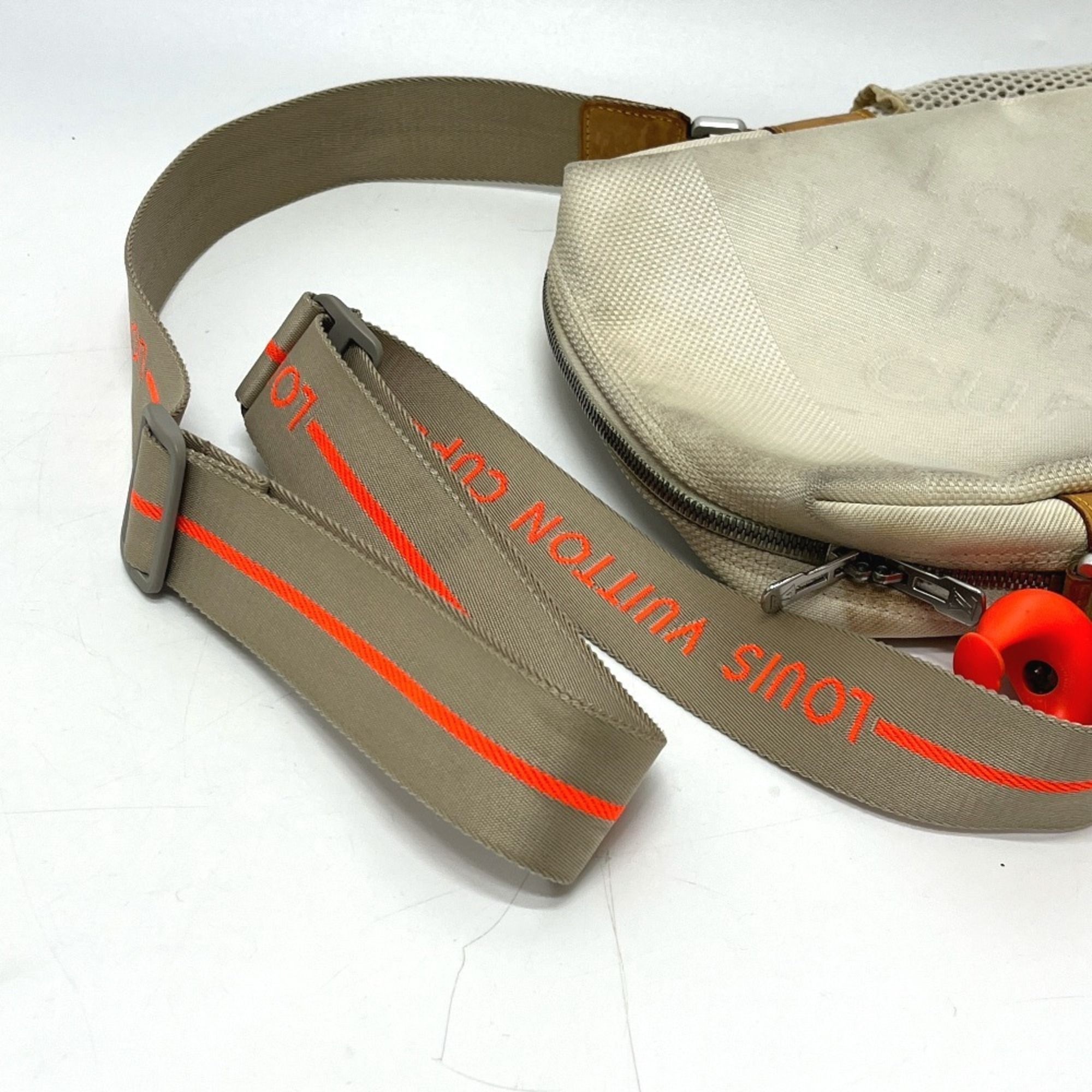 Damier Geant Canvas Pochette Shoulder Bag (Pre-Owned) - Louis Vuitton - Modalova