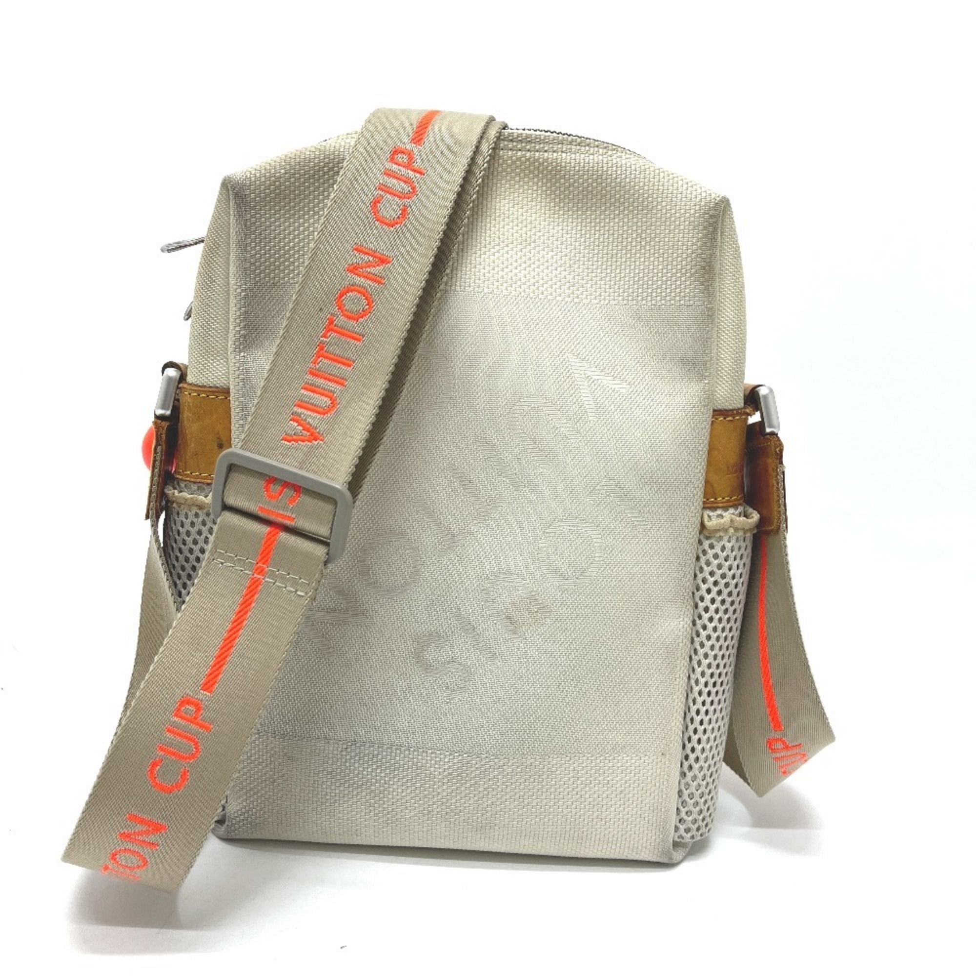 Damier Geant Canvas Pochette Shoulder Bag (Pre-Owned) - Louis Vuitton - Modalova