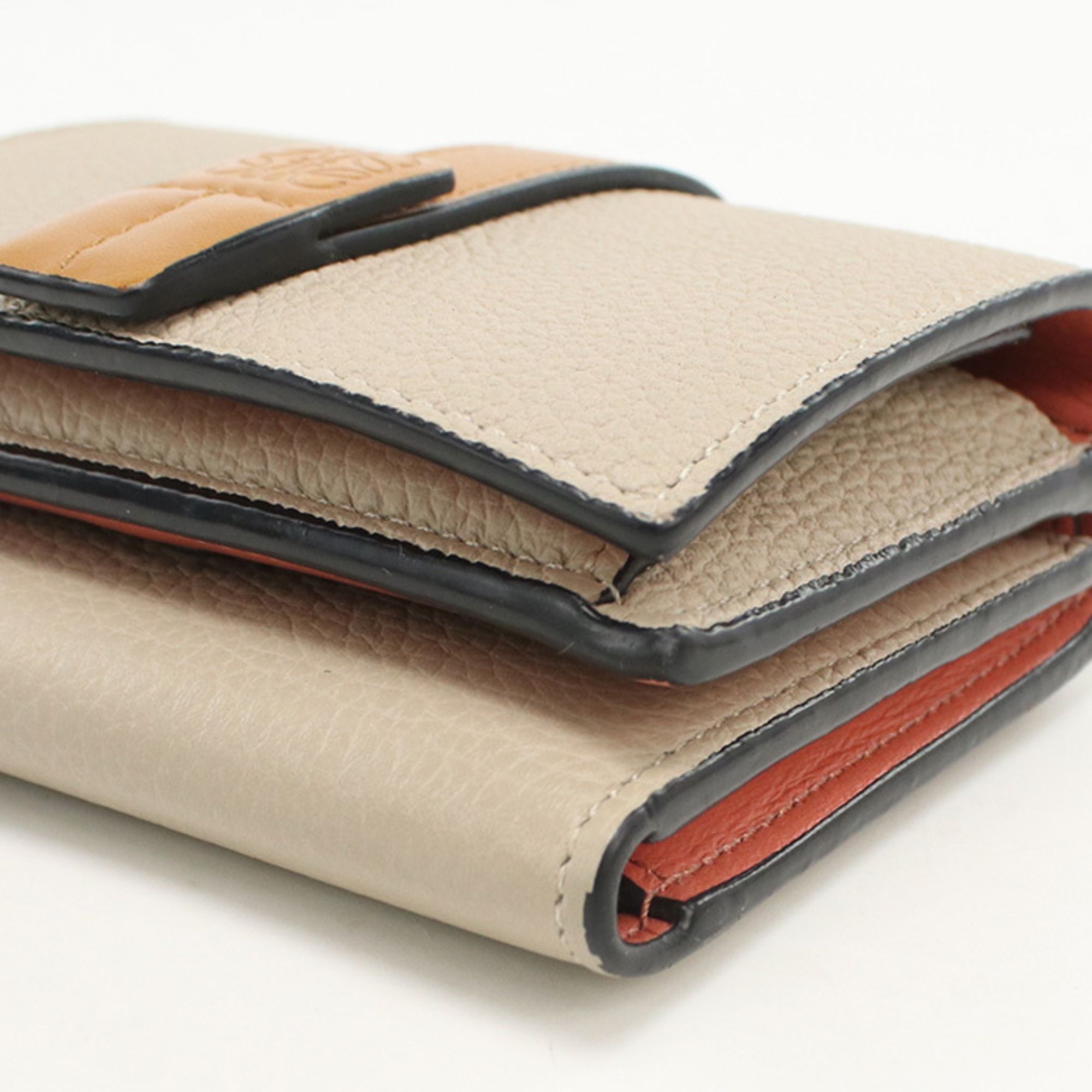 Leather Wallet (Tri-Fold) (Pre-Owned) - Loewe - Modalova