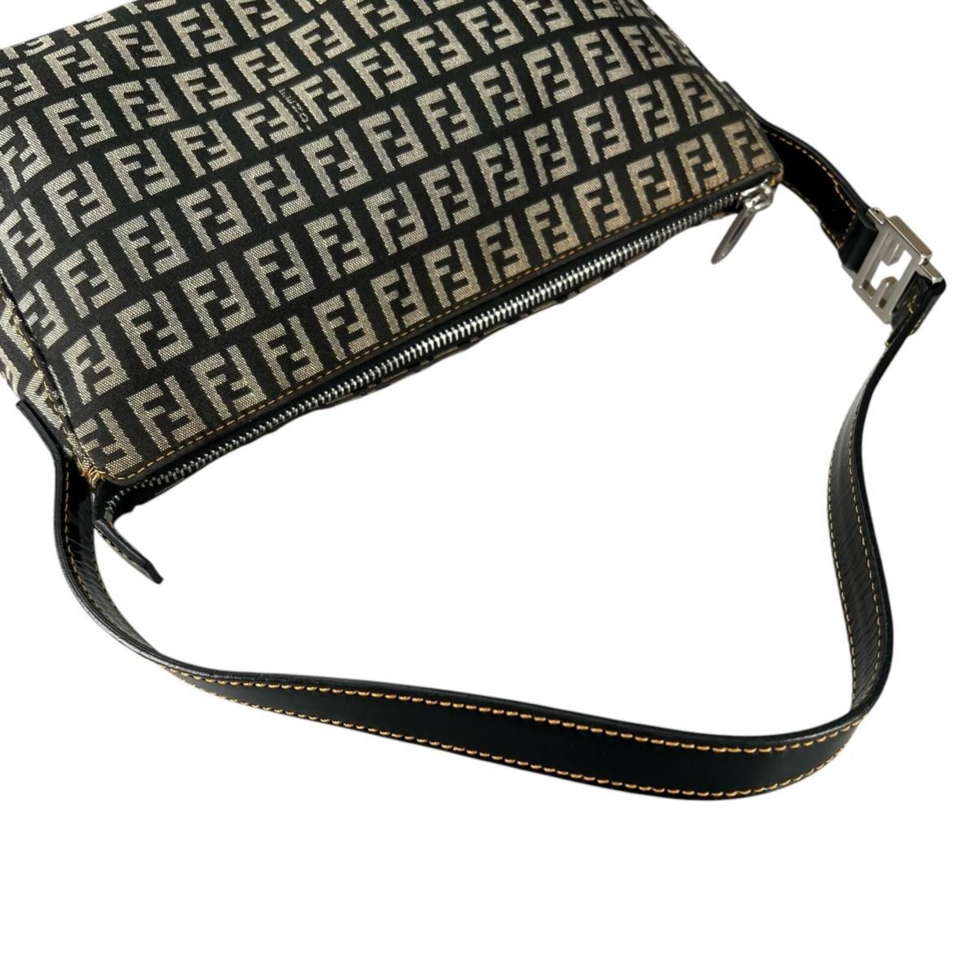 Zucchino Nylon Shoulder Bag (Pre-Owned) - Fendi - Modalova