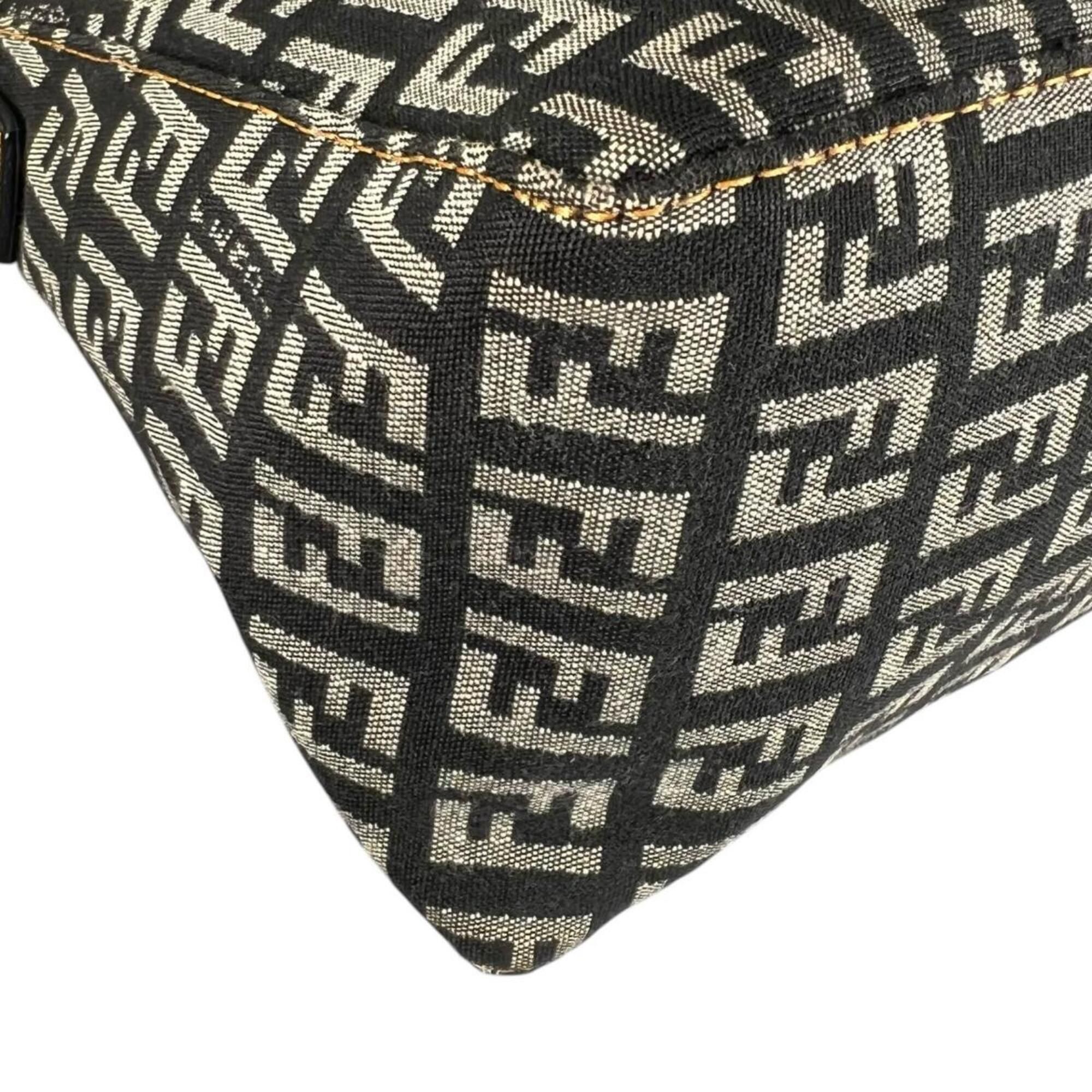 Zucchino Nylon Shoulder Bag (Pre-Owned) - Fendi - Modalova