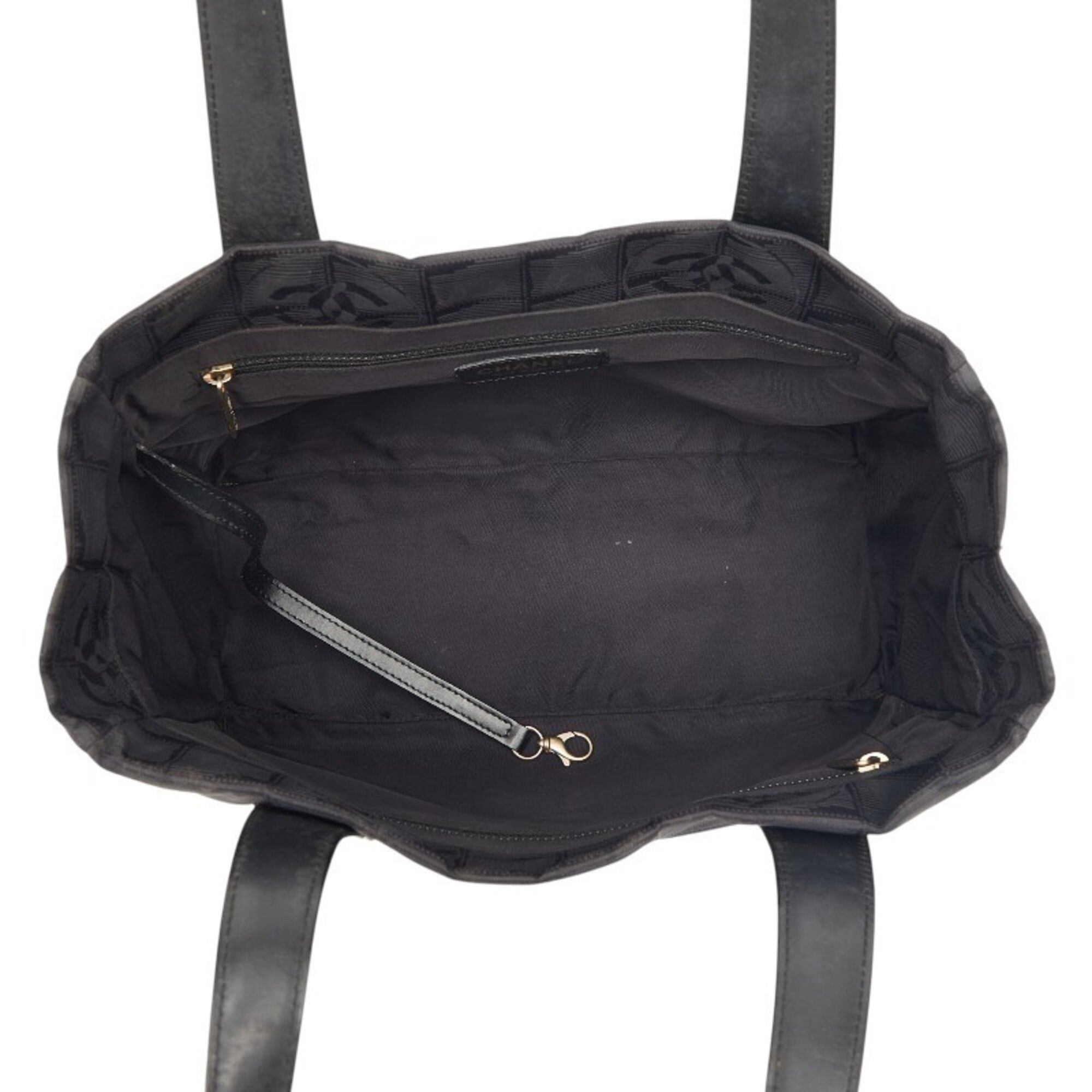 Nylon Leather Handbag (Pre-Owned) - Chanel - Modalova