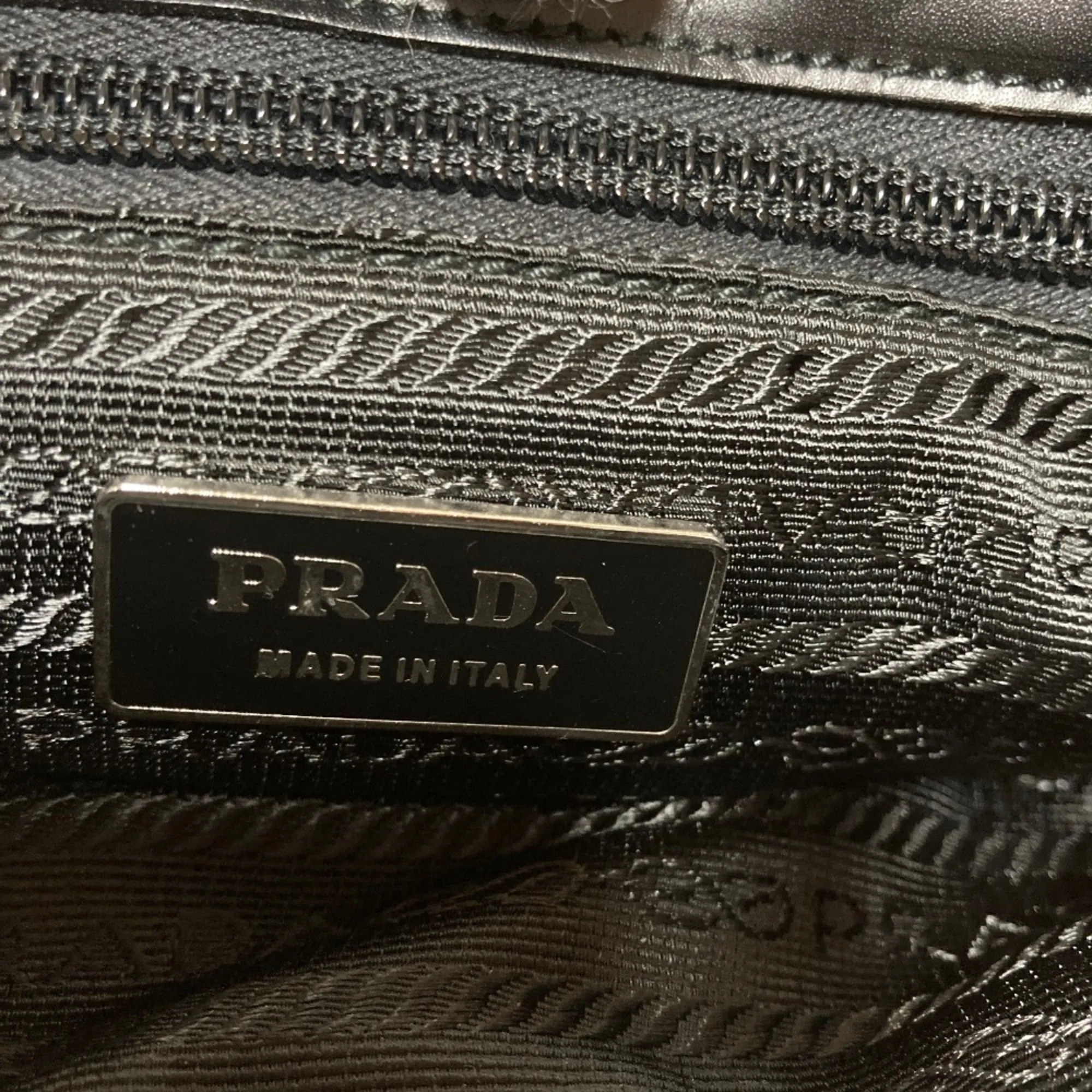 Prada Black Handbag (Pre-Owned) - Prada - Modalova