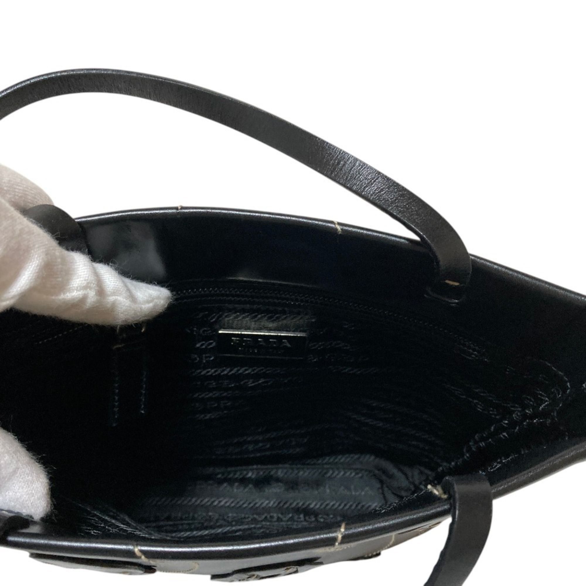 Prada Black Handbag (Pre-Owned) - Prada - Modalova