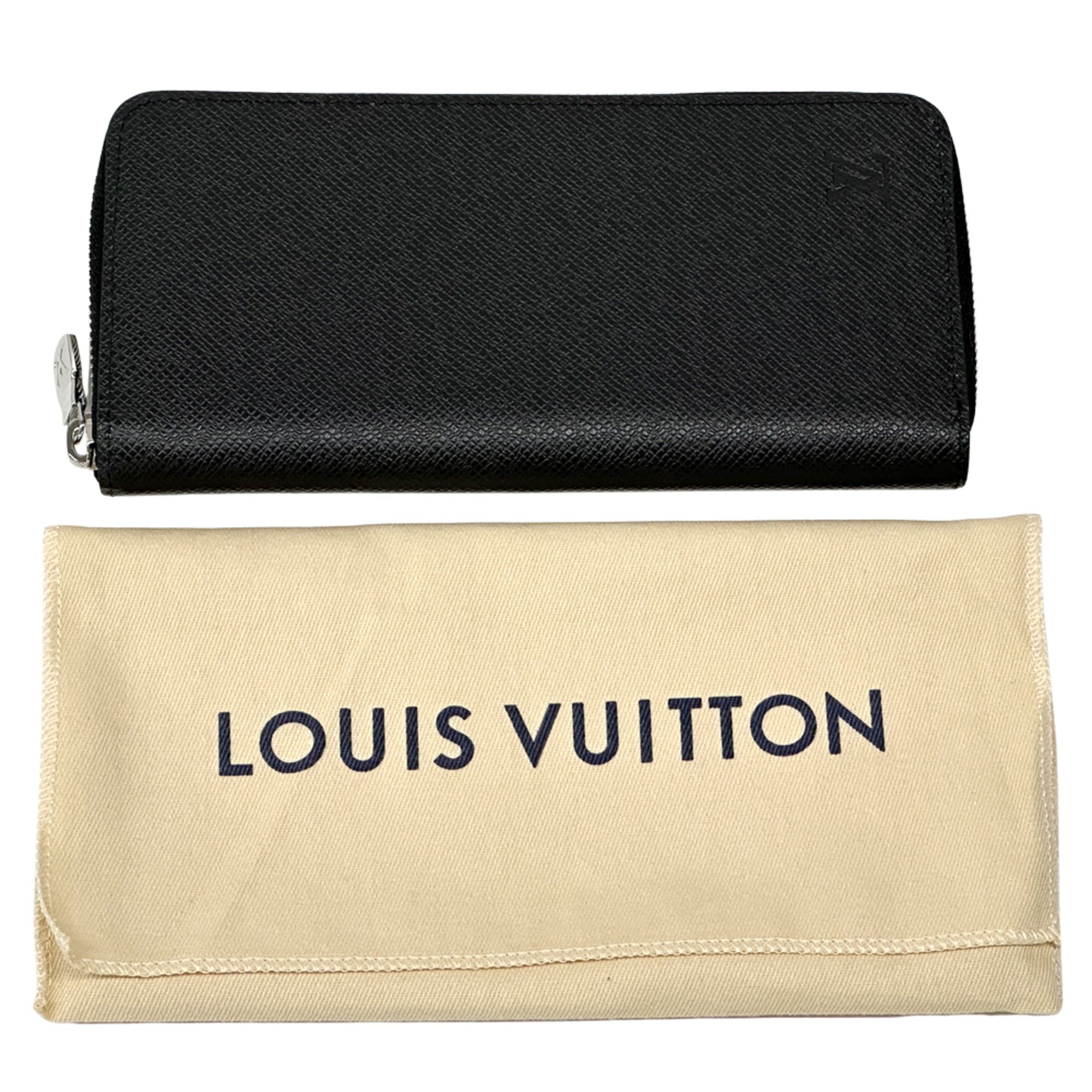 Taiga Leather (Pre-Owned) - Louis Vuitton - Modalova