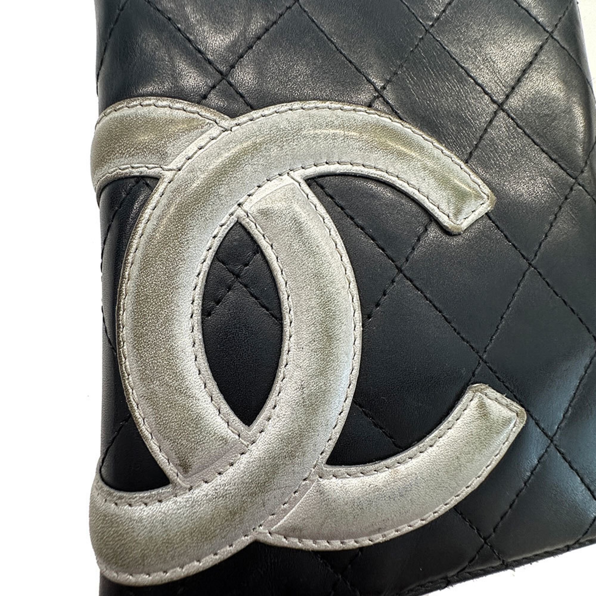 Chanel Black Leather (Pre-Owned) - Chanel - Modalova