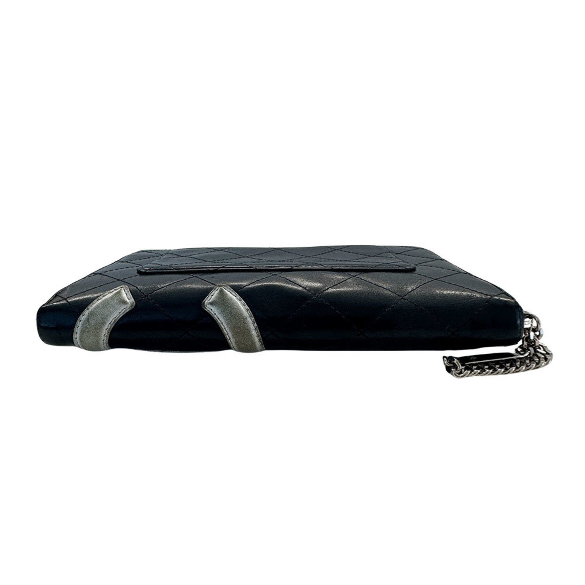 Chanel Black Leather (Pre-Owned) - Chanel - Modalova