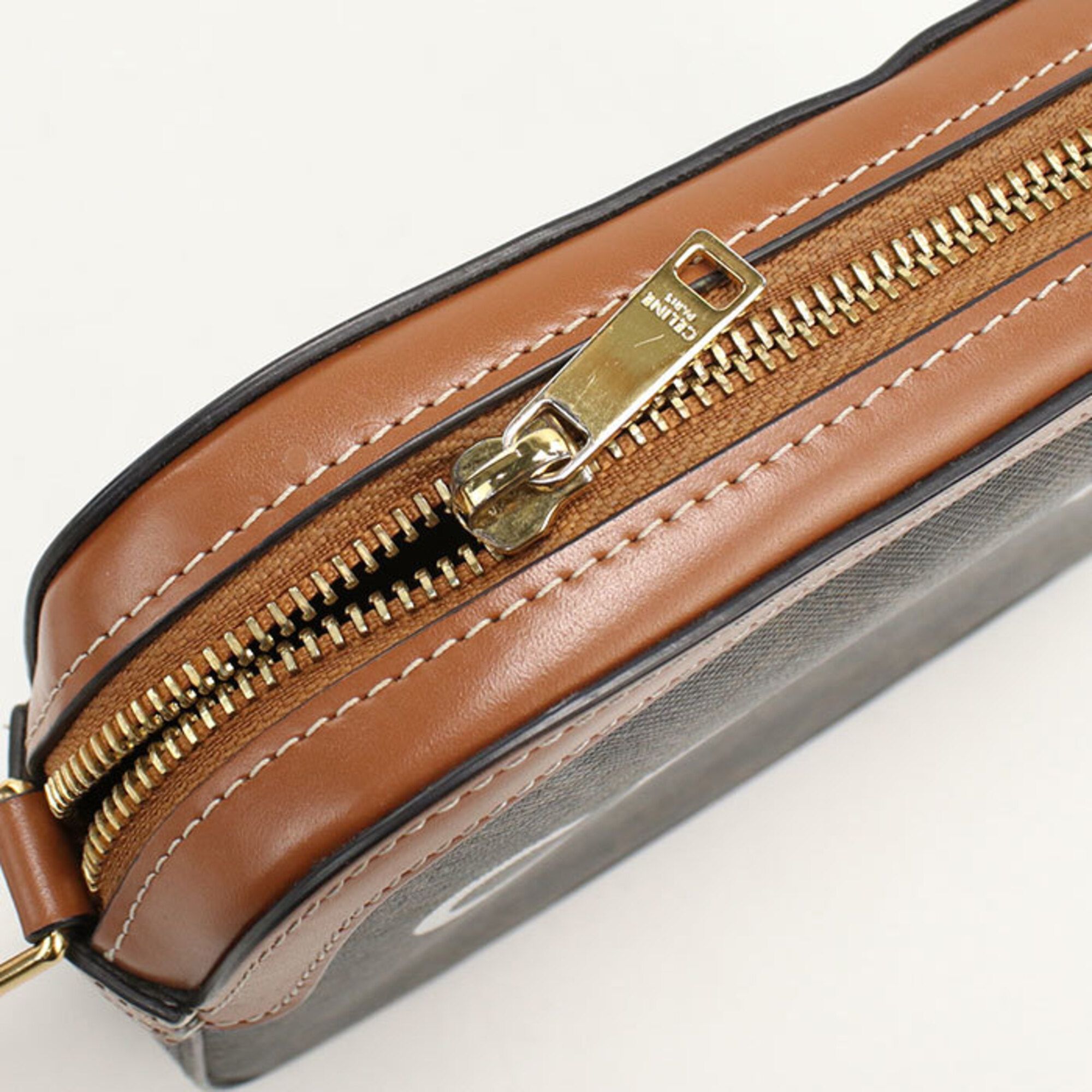 Pvc Leather Shoulder Bag (Pre-Owned) - Celine - Modalova