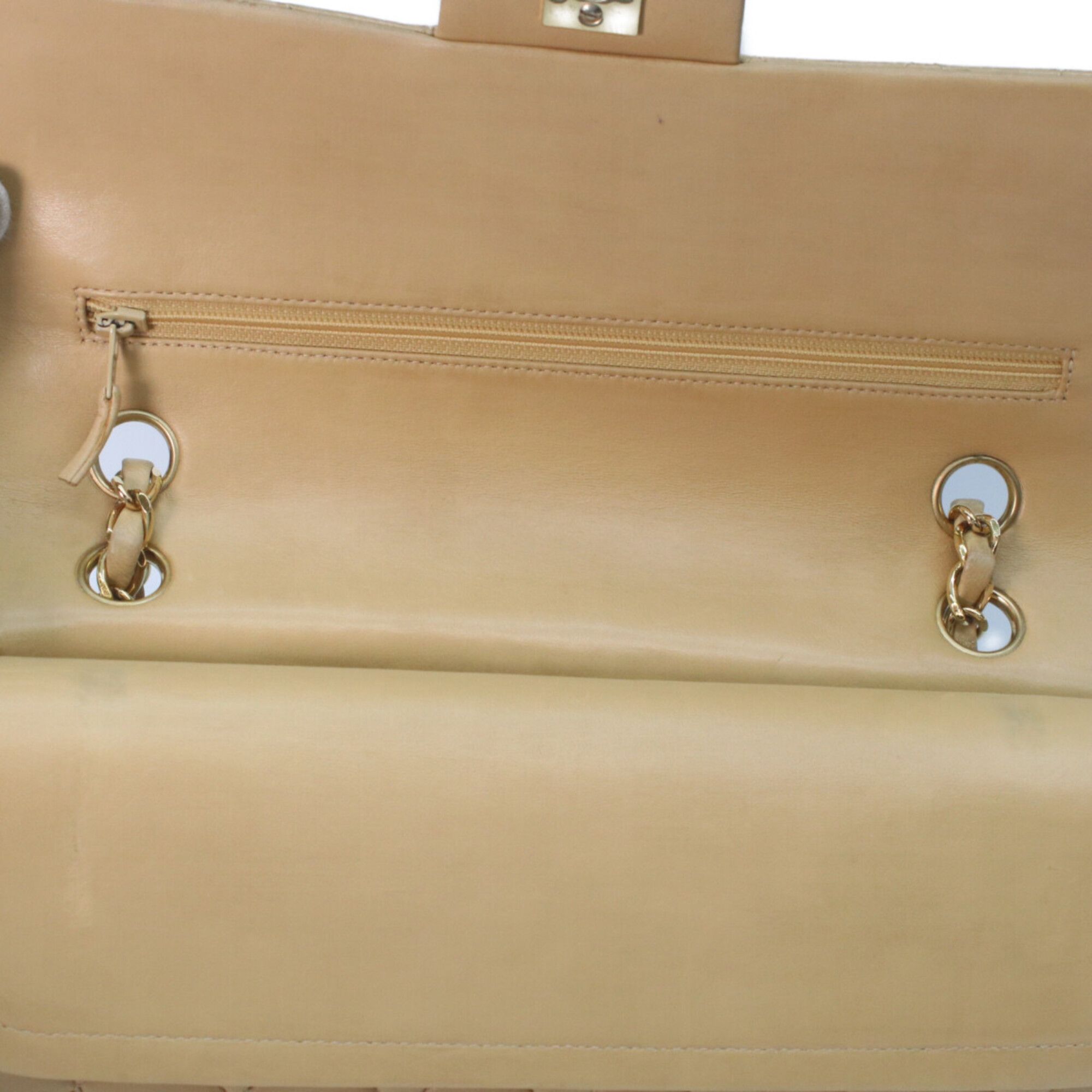 Leather Shoulder Bag (Pre-Owned) - Chanel - Modalova