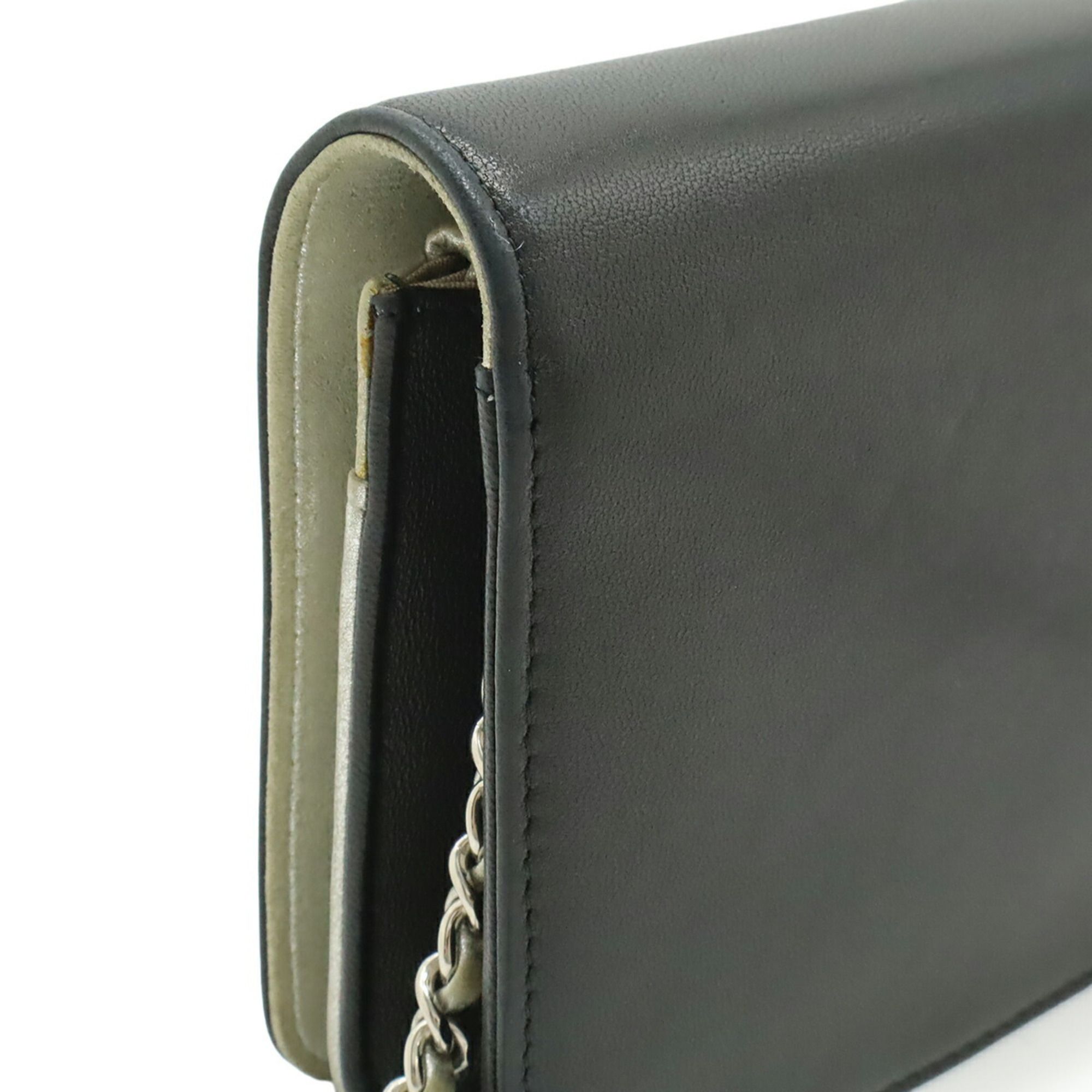Leather Chain/Shoulder Wallet (Pre-Owned) - Chanel - Modalova