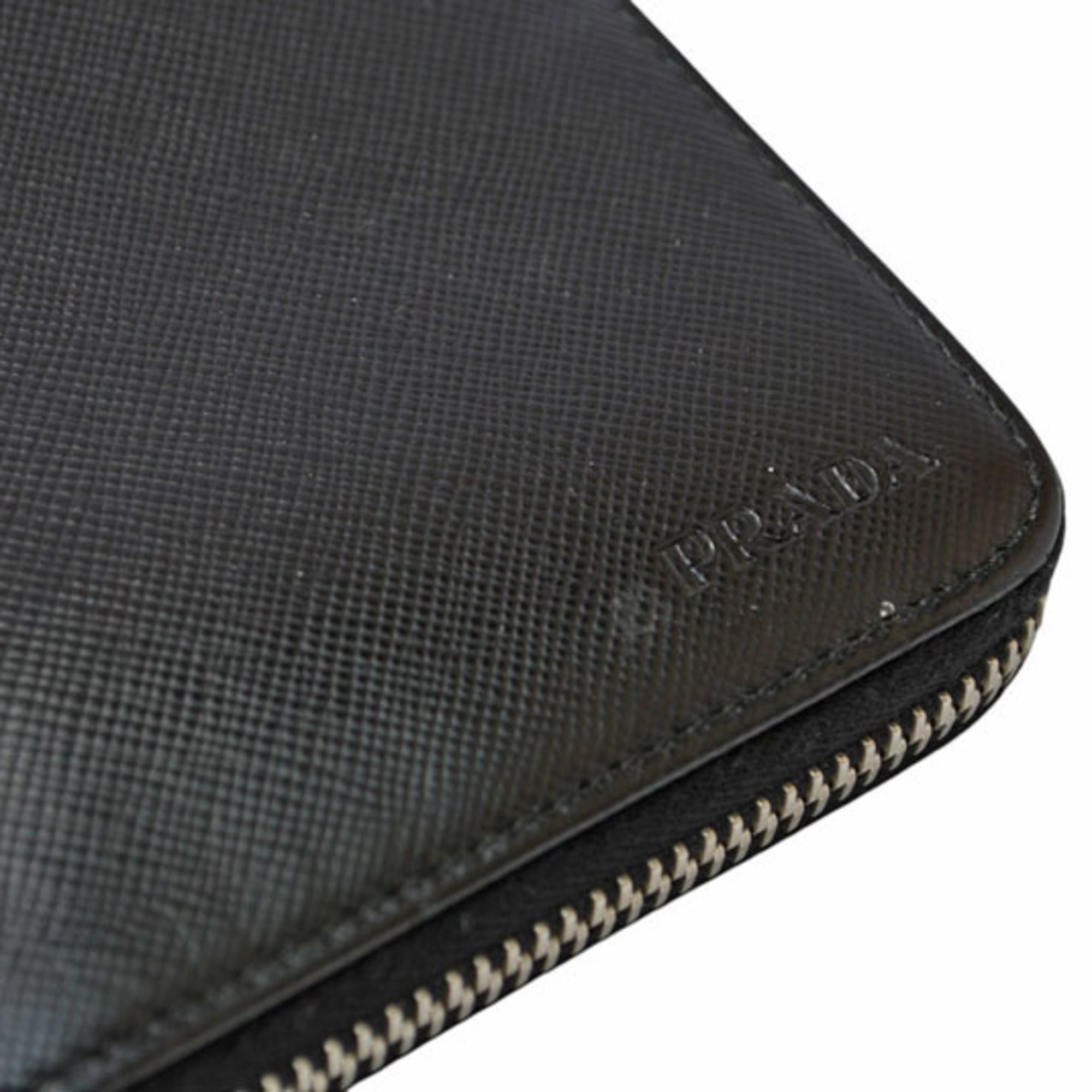 Leather Long Wallet (Bi-Fold) (Pre-Owned) - Prada - Modalova