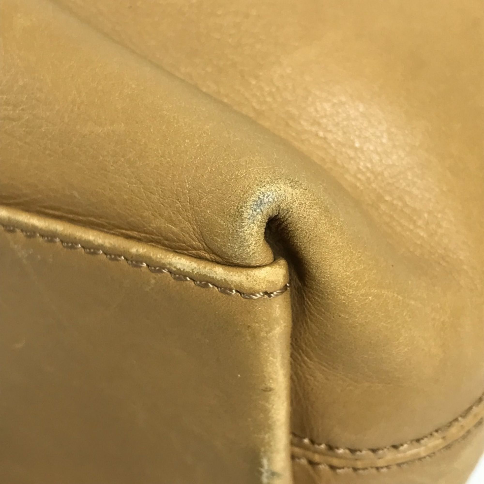 Leather Handbag Shoulder Bag (Pre-Owned) - Chanel - Modalova