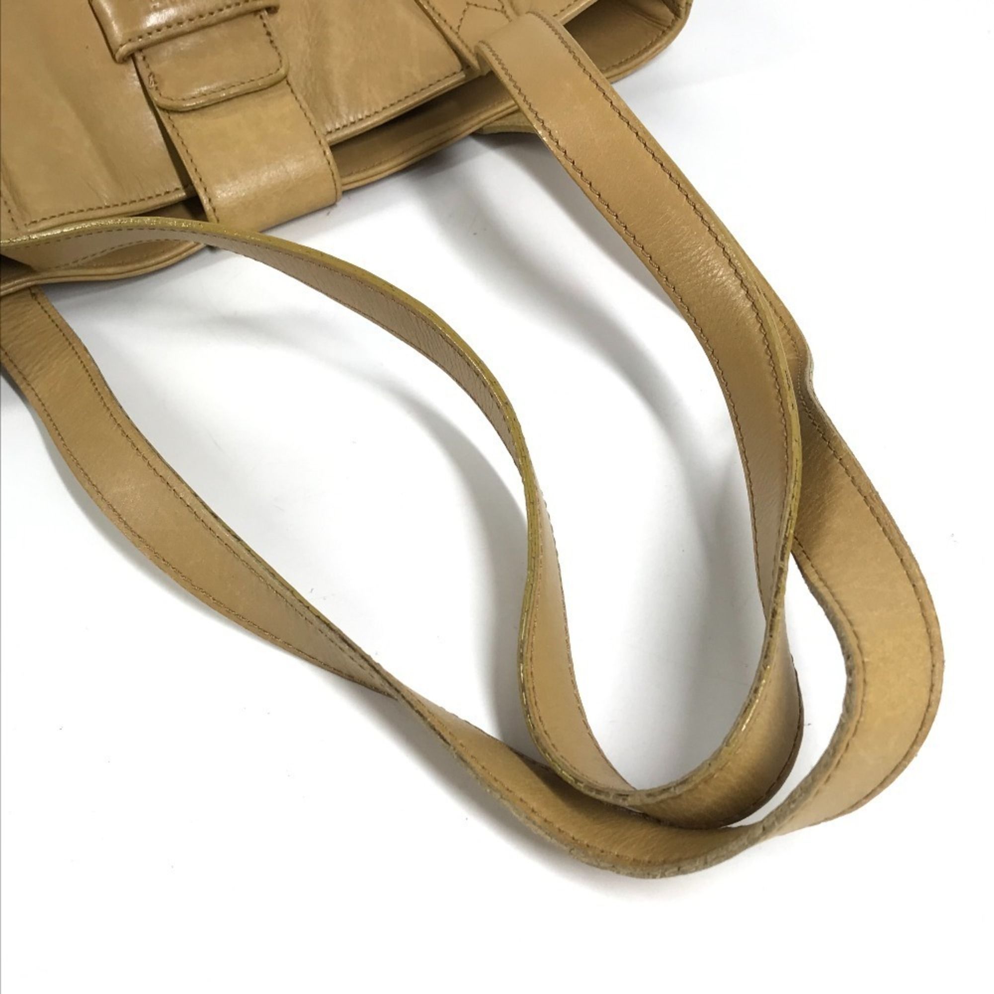 Leather Handbag Shoulder Bag (Pre-Owned) - Chanel - Modalova