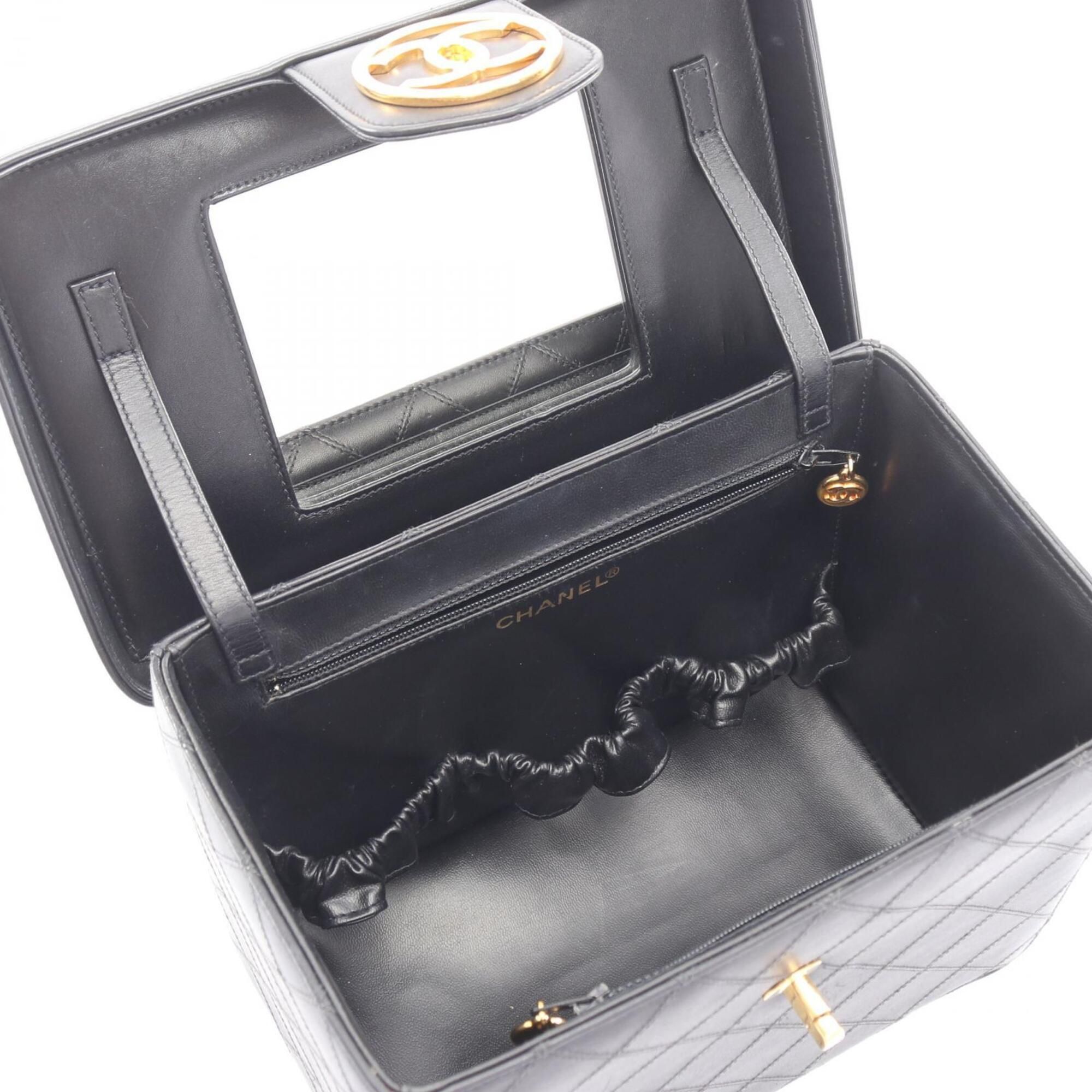 Leather Handbag (Pre-Owned) - Chanel - Modalova