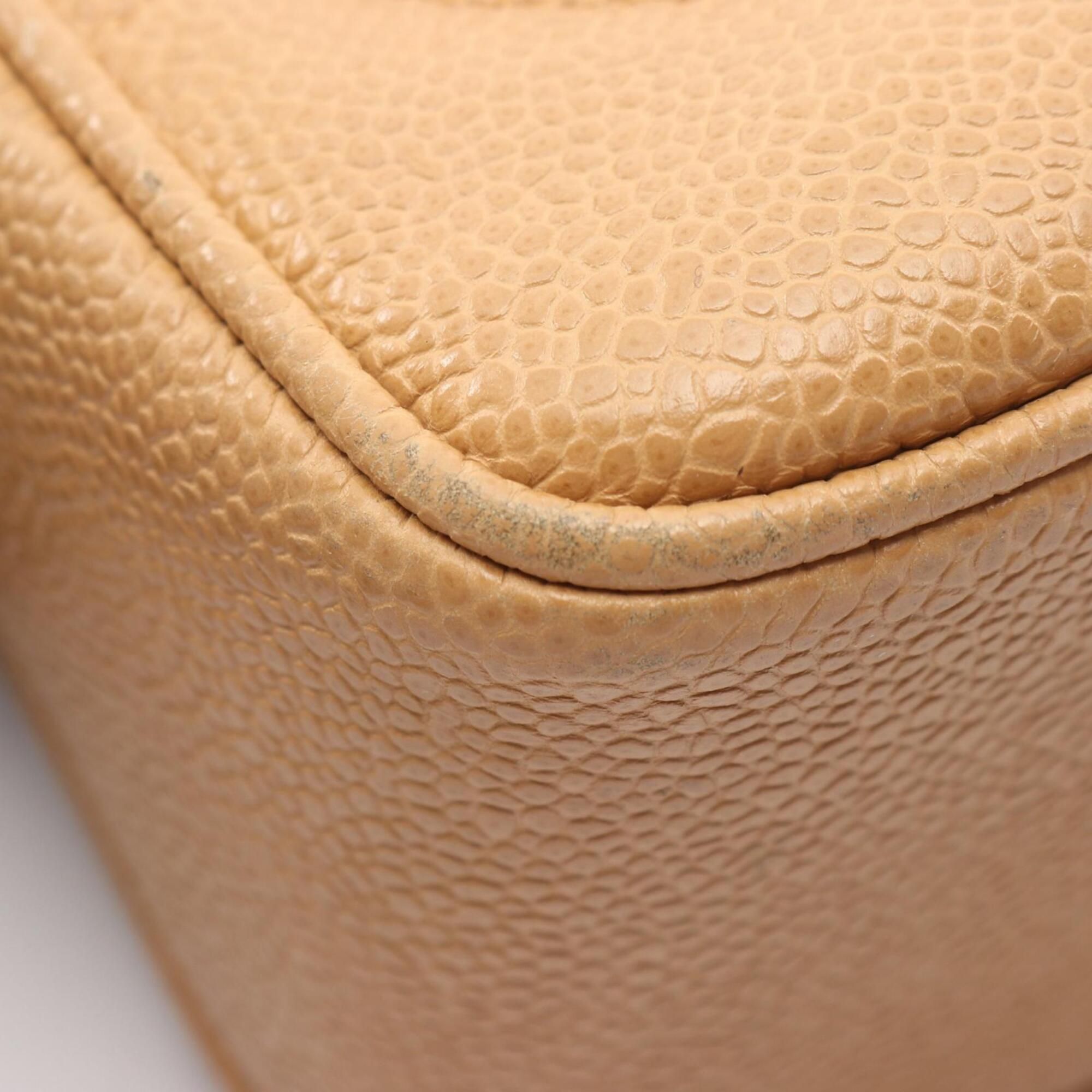 Grained Calfskin Handbag Shoulder Bag (Pre-Owned) - Chanel - Modalova