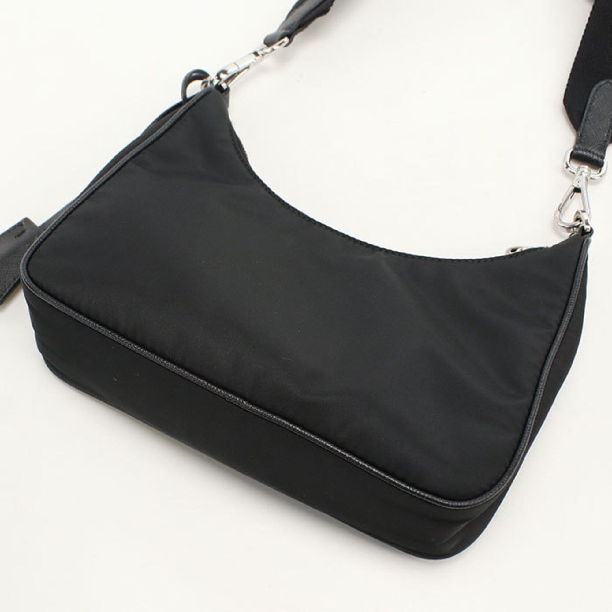 Nylon Shoulder Bag (Pre-Owned) - Prada - Modalova