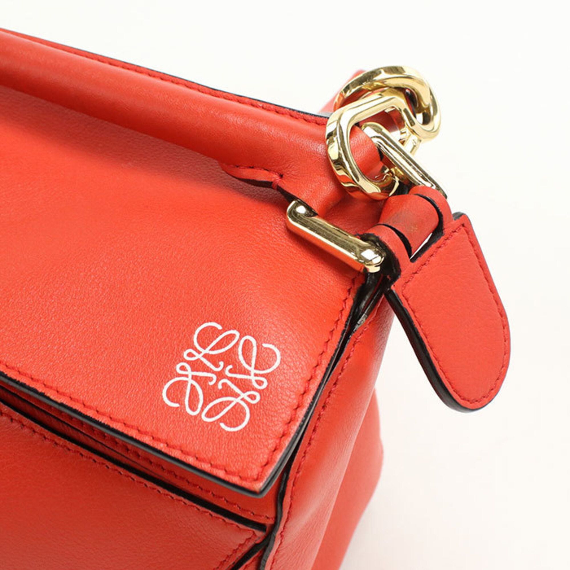 Leather Handbag (Pre-Owned) - Loewe - Modalova