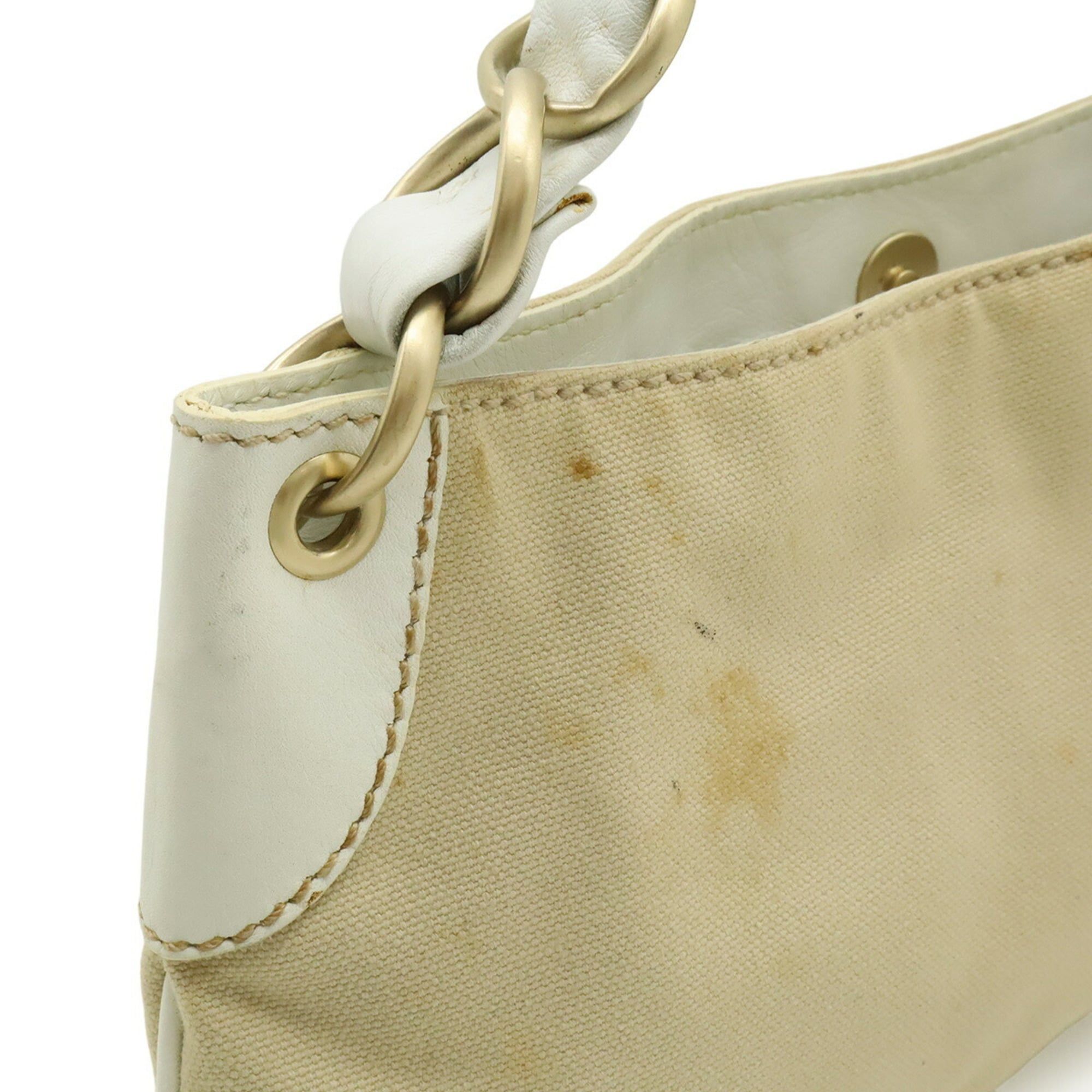 Canvas Leather Shoulder Bag (Pre-Owned) - Chanel - Modalova